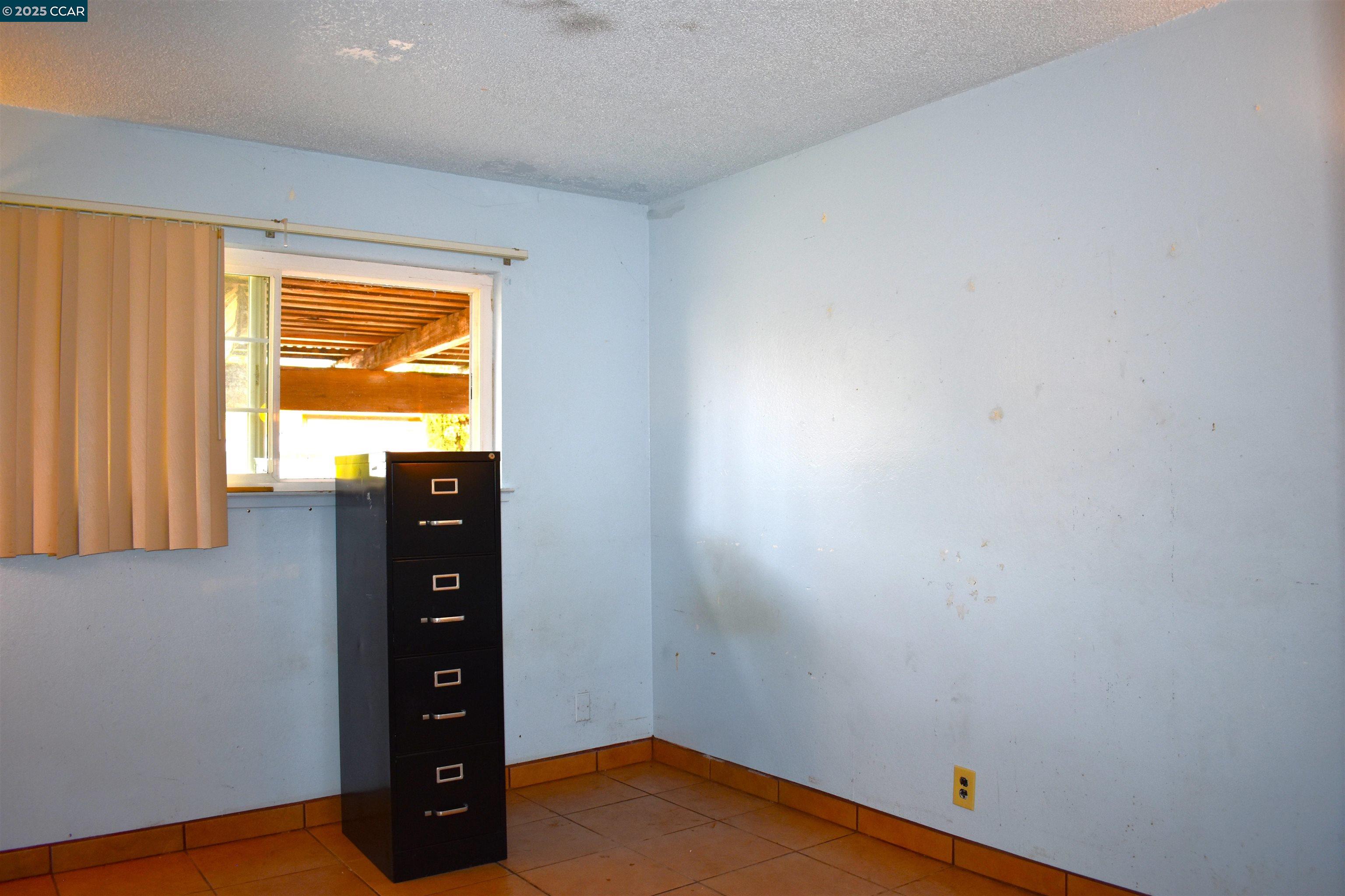 Detail Gallery Image 14 of 25 For 130 Kennison Ct., Vallejo,  CA 94589 - 3 Beds | 2 Baths