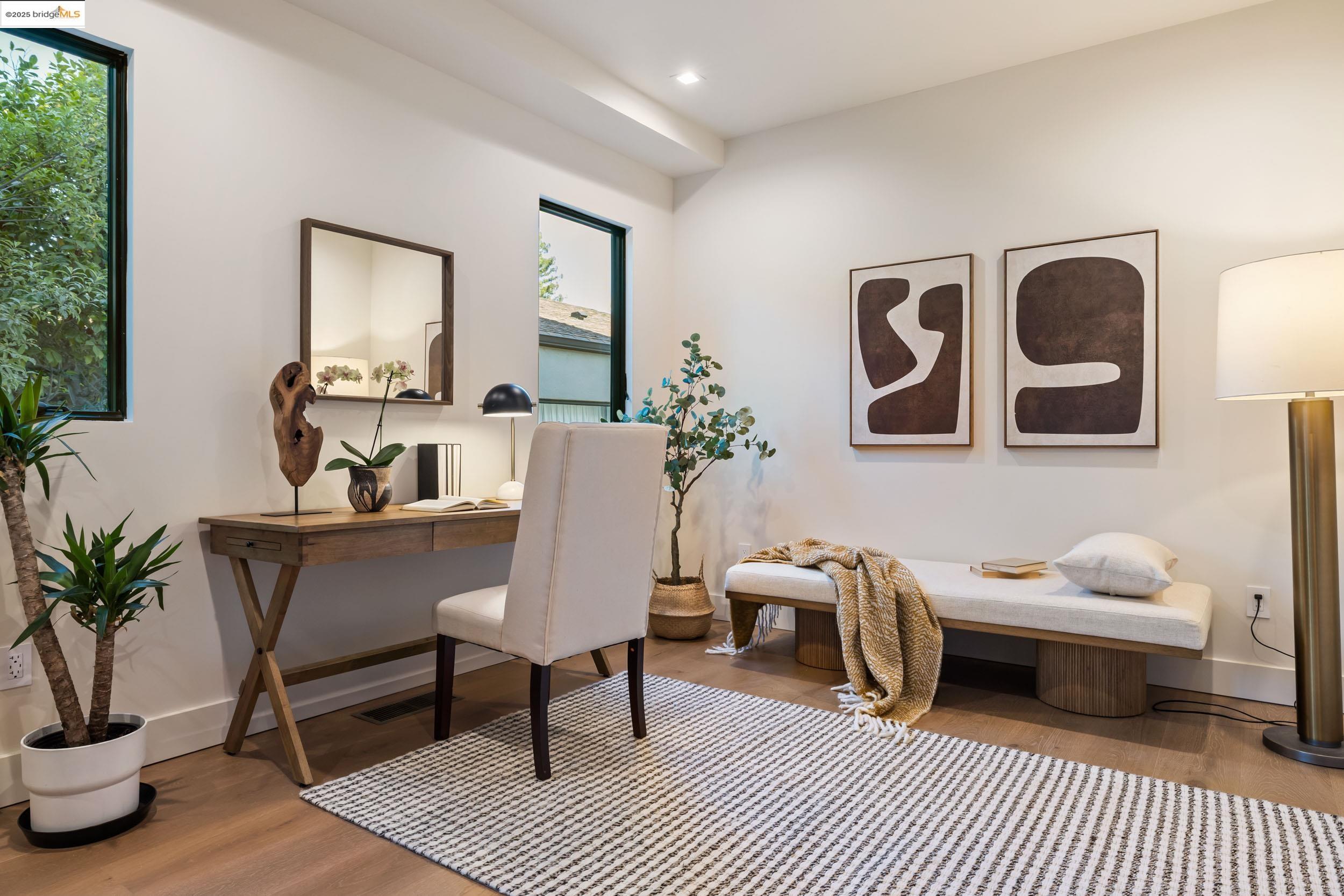 Detail Gallery Image 25 of 60 For 2026 Oakland Avenue, Piedmont,  CA 94611 - 5 Beds | 4 Baths