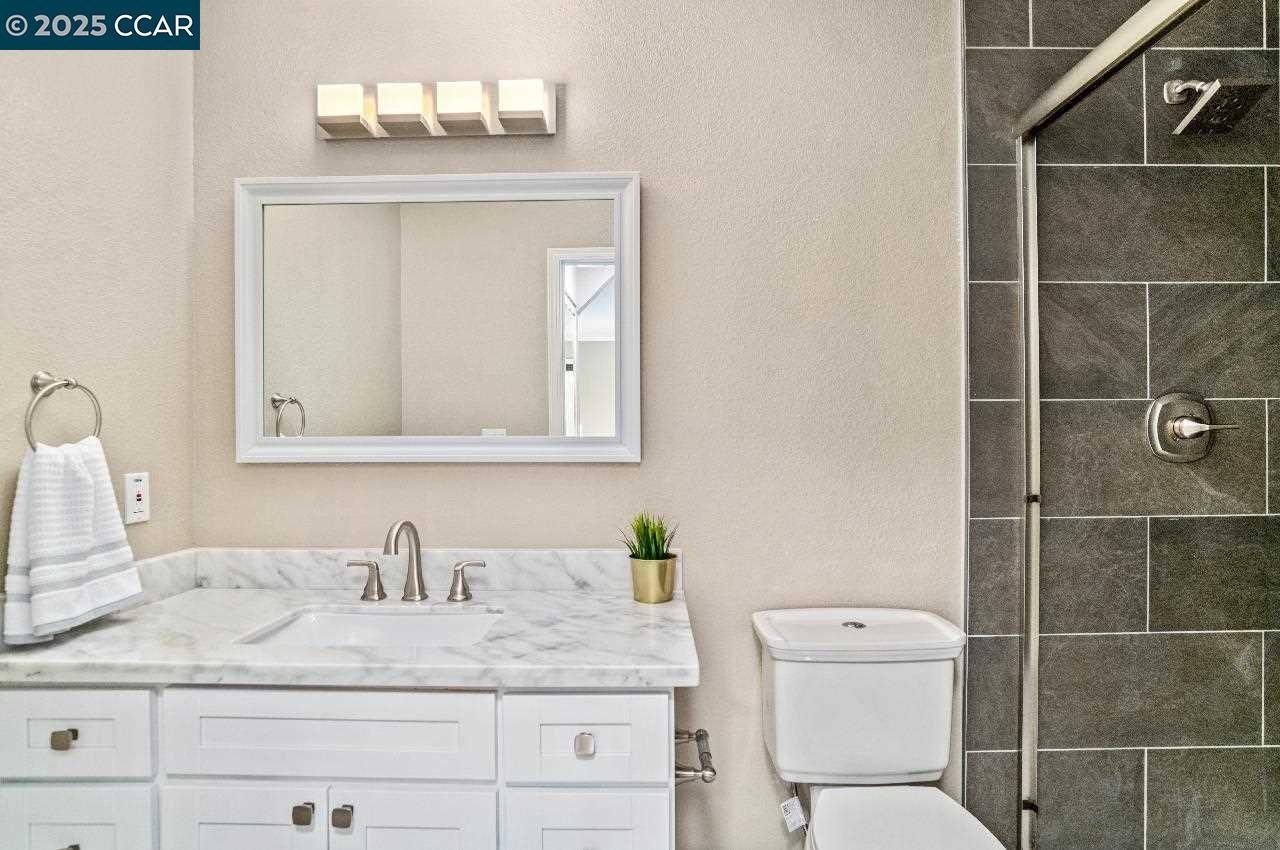 Detail Gallery Image 14 of 39 For 3045 Fostoria Cir, Danville,  CA 94526 - 3 Beds | 2 Baths