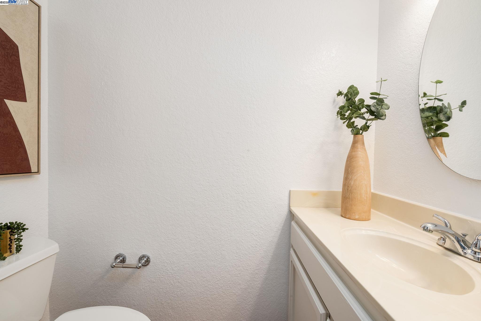 Detail Gallery Image 27 of 40 For 7472 Oxford Cir, Dublin,  CA 94568 - 3 Beds | 2/1 Baths