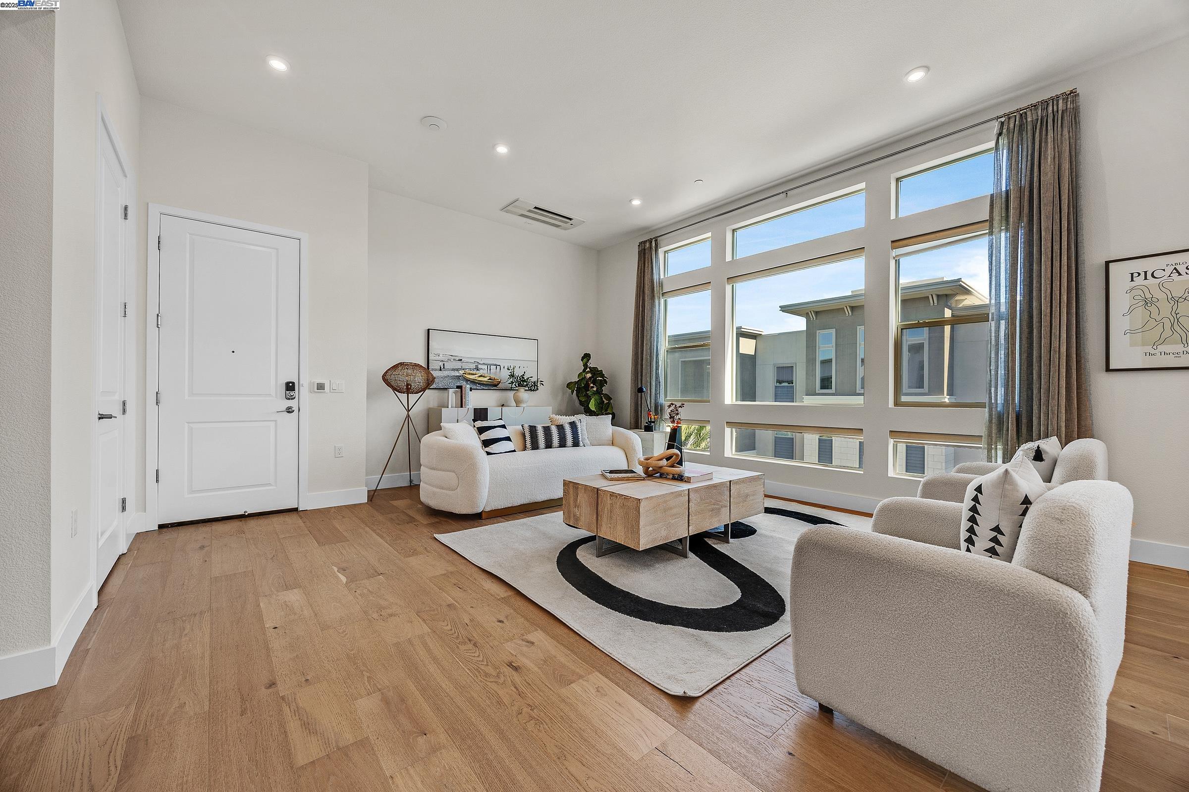 Detail Gallery Image 8 of 57 For 5652 Lexington Ave #401,  Dublin,  CA 94568 - 4 Beds | 2 Baths