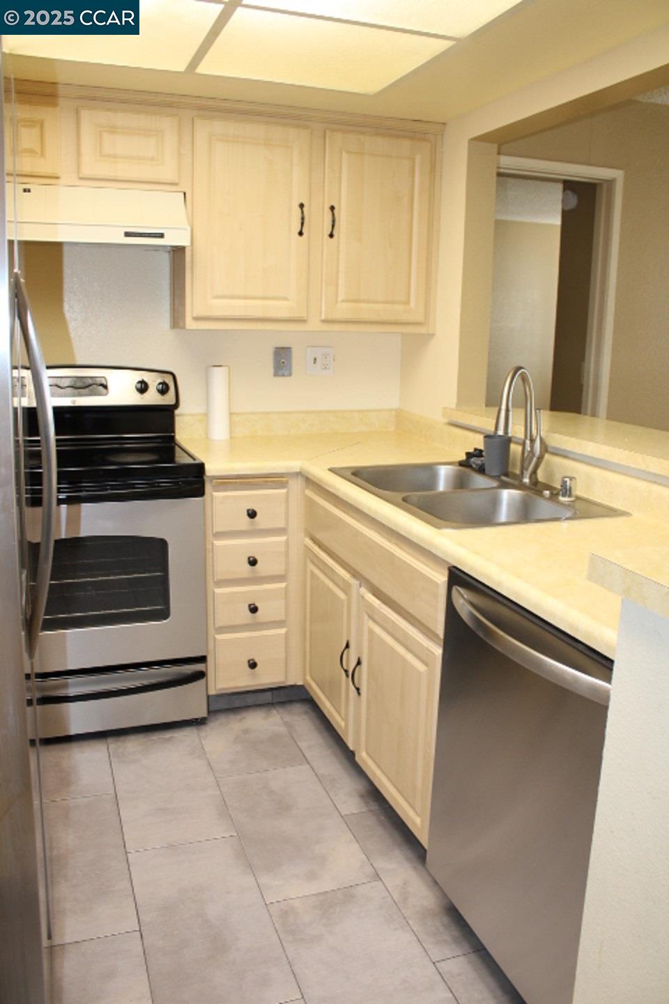 Detail Gallery Image 7 of 19 For 1000 Evergreen Ter #1303,  San Pablo,  CA 94806 - 2 Beds | 2 Baths