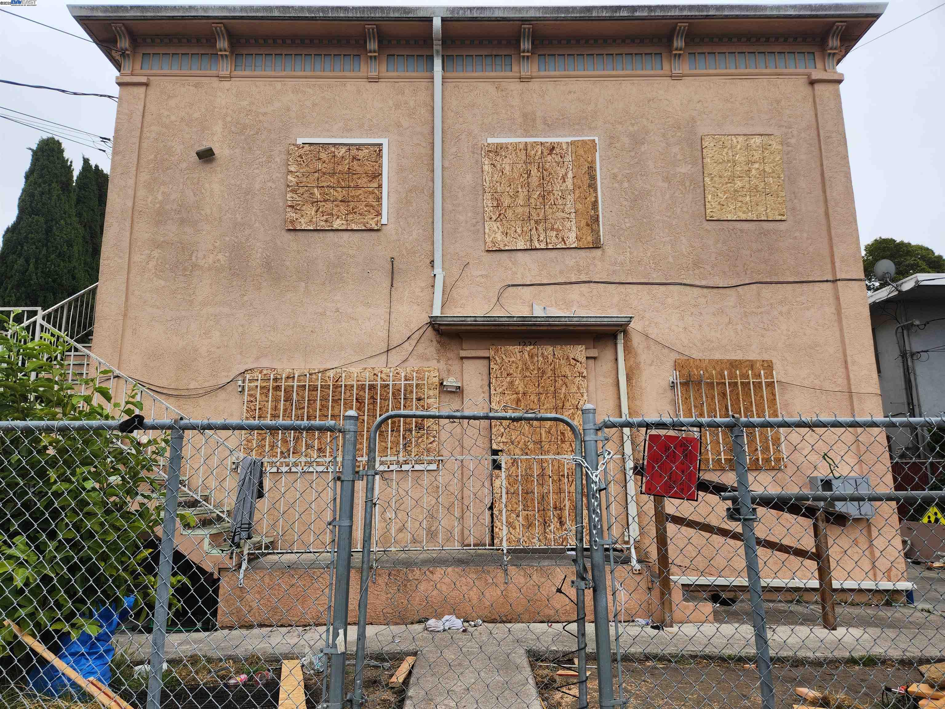 Front Image Thumbnail for BE41116155