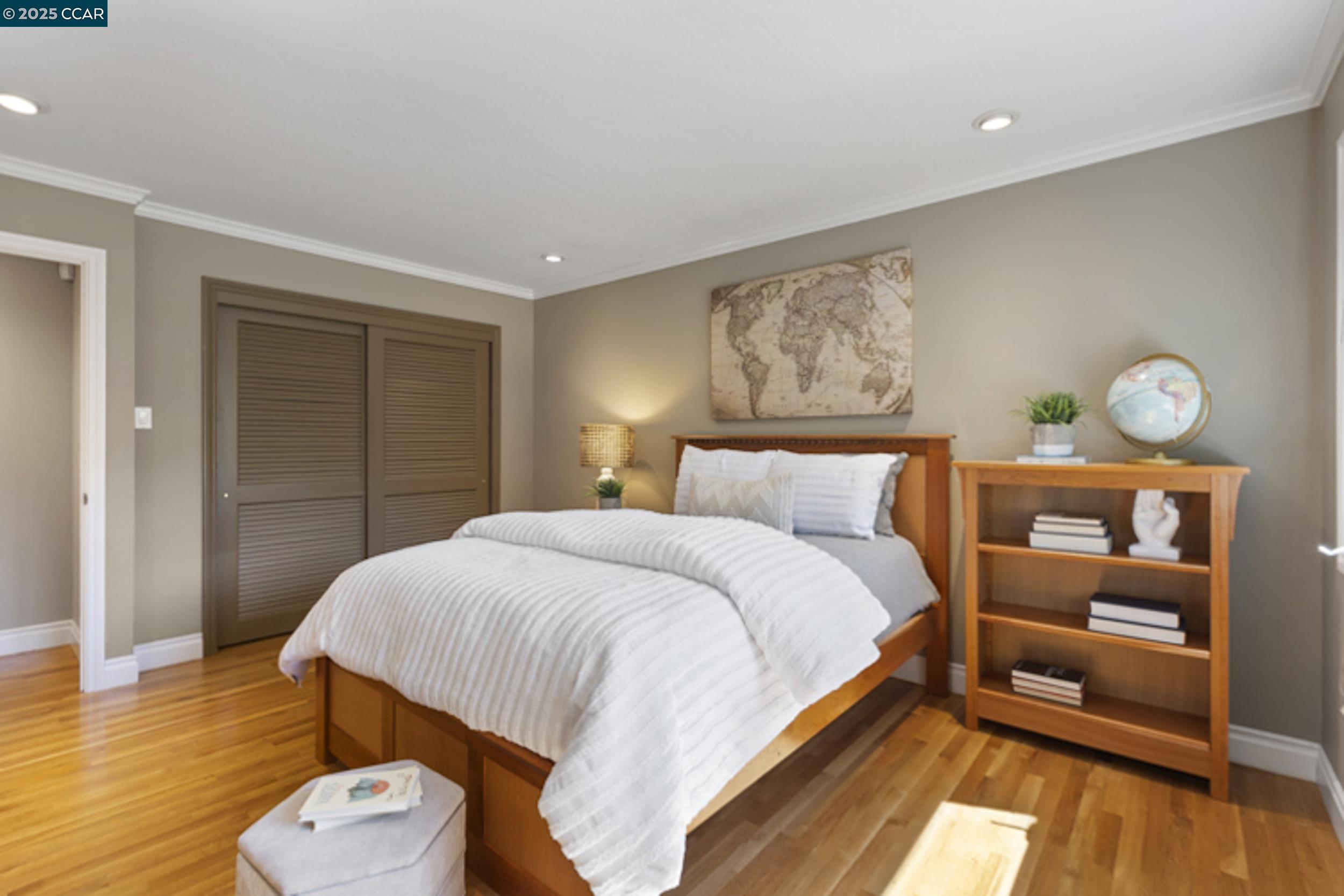 Detail Gallery Image 31 of 60 For 350 Pine Creek Rd, Walnut Creek,  CA 94598 - 4 Beds | 3 Baths