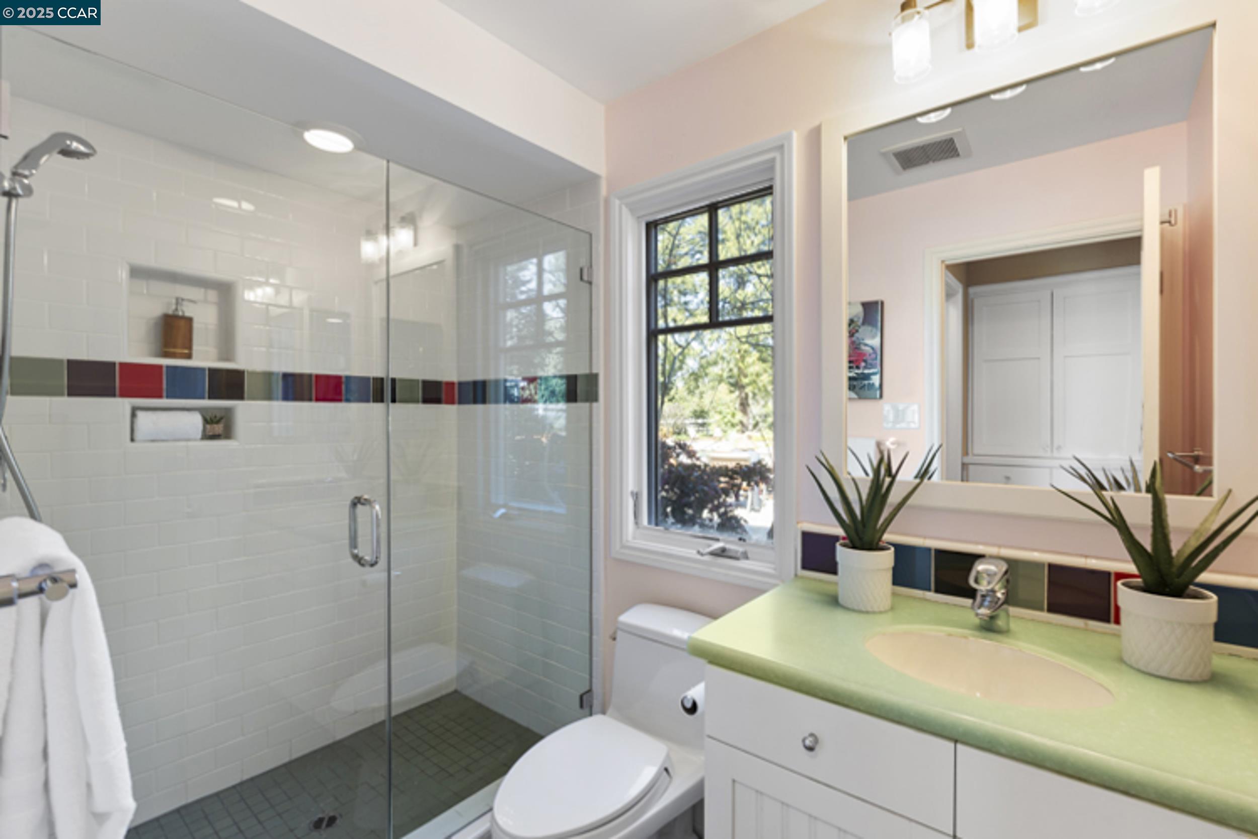 Detail Gallery Image 34 of 60 For 350 Pine Creek Rd, Walnut Creek,  CA 94598 - 4 Beds | 3 Baths