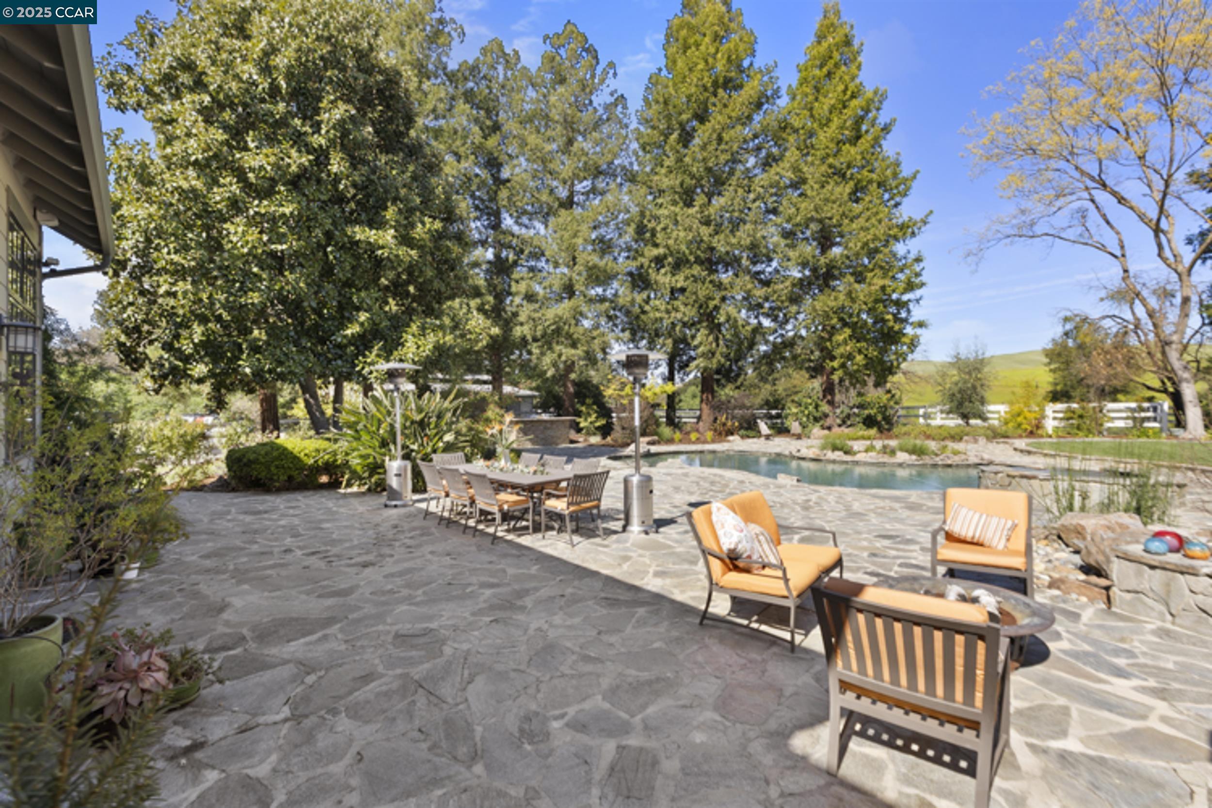 Detail Gallery Image 39 of 60 For 350 Pine Creek Rd, Walnut Creek,  CA 94598 - 4 Beds | 3 Baths