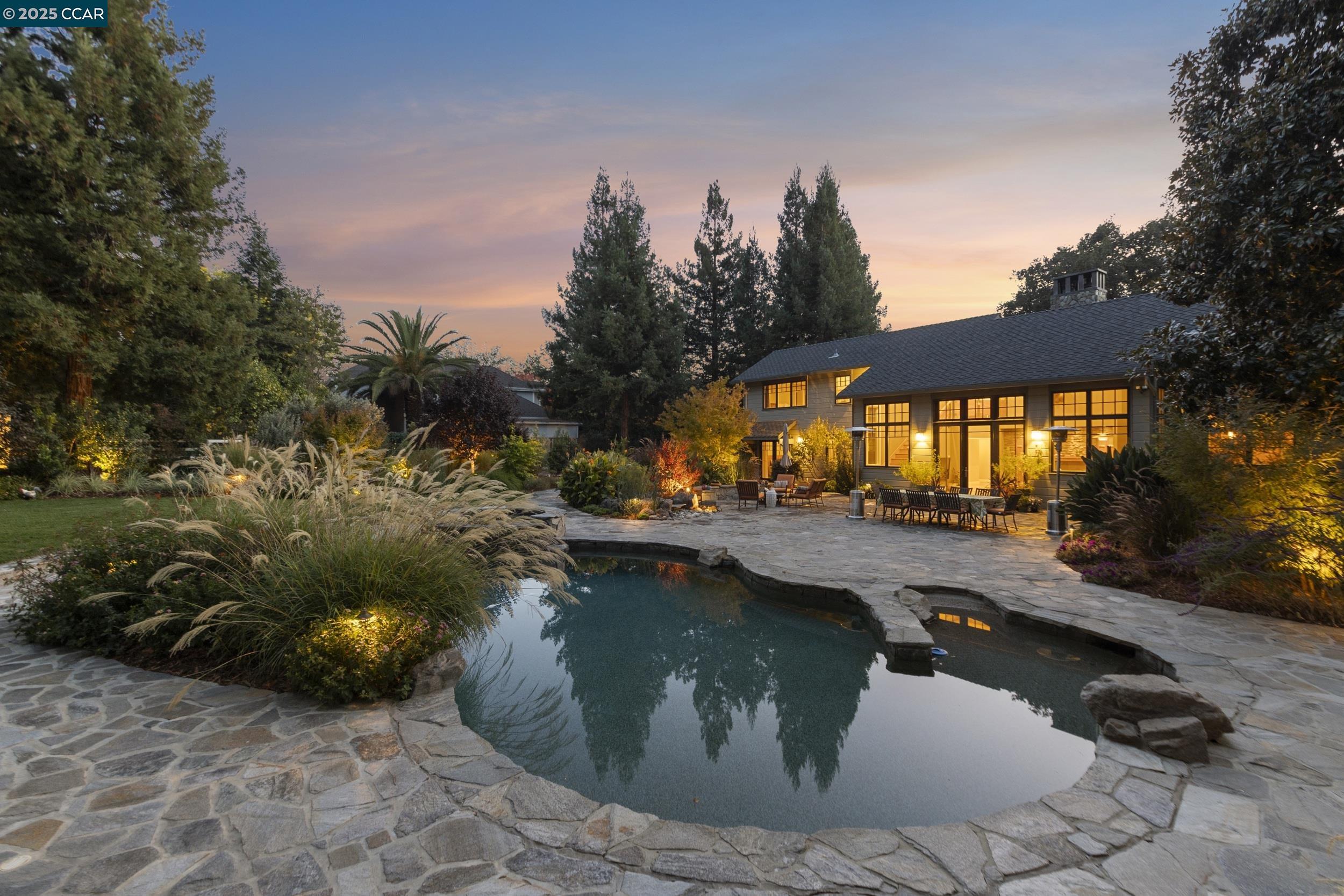 Detail Gallery Image 48 of 60 For 350 Pine Creek Rd, Walnut Creek,  CA 94598 - 4 Beds | 3 Baths