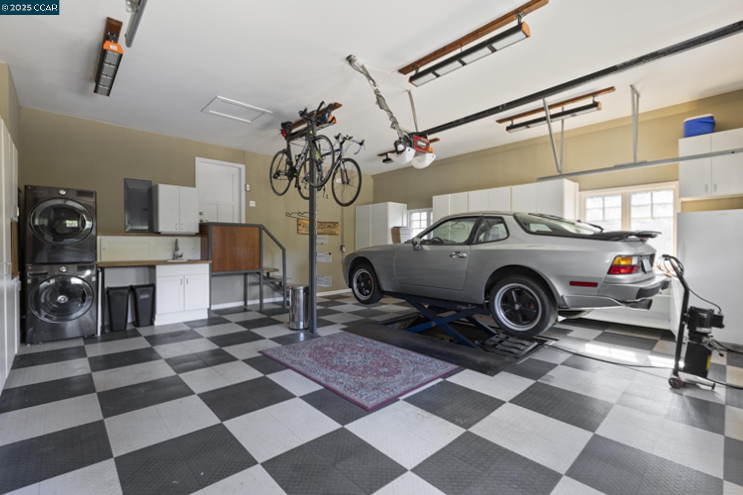 Detail Gallery Image 50 of 60 For 350 Pine Creek Rd, Walnut Creek,  CA 94598 - 4 Beds | 3 Baths