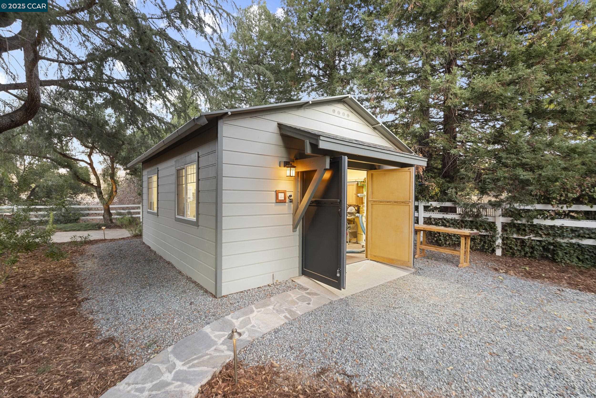 Detail Gallery Image 52 of 60 For 350 Pine Creek Rd, Walnut Creek,  CA 94598 - 4 Beds | 3 Baths