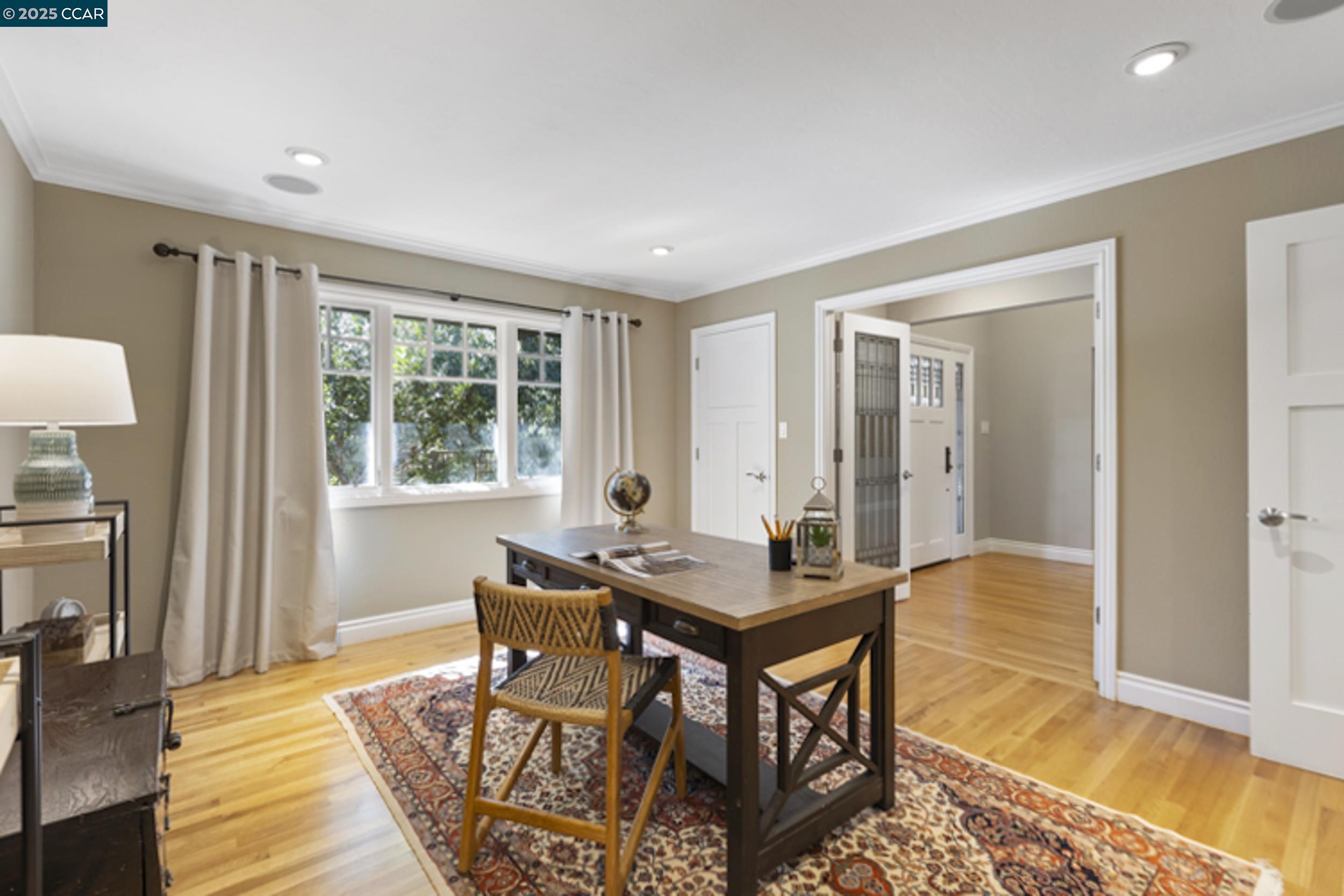 Detail Gallery Image 9 of 60 For 350 Pine Creek Rd, Walnut Creek,  CA 94598 - 4 Beds | 3 Baths