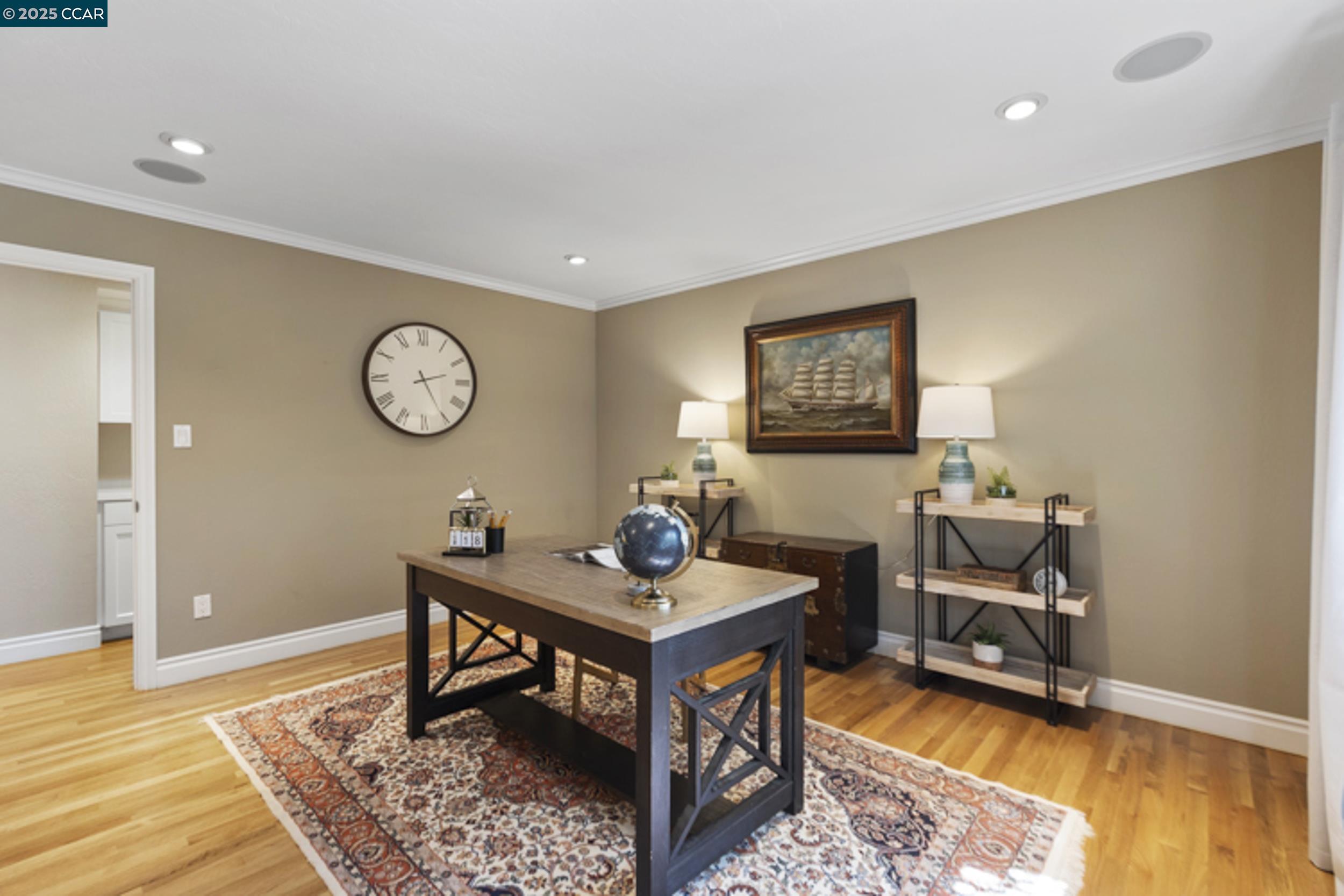 Detail Gallery Image 10 of 60 For 350 Pine Creek Rd, Walnut Creek,  CA 94598 - 4 Beds | 3 Baths