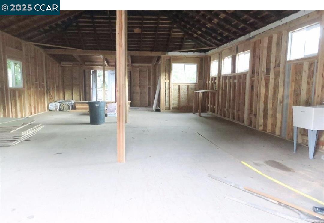 Detail Gallery Image 3 of 8 For 20340 Highway 116, Monte Rio,  CA 95642 - 2 Beds | 1 Baths