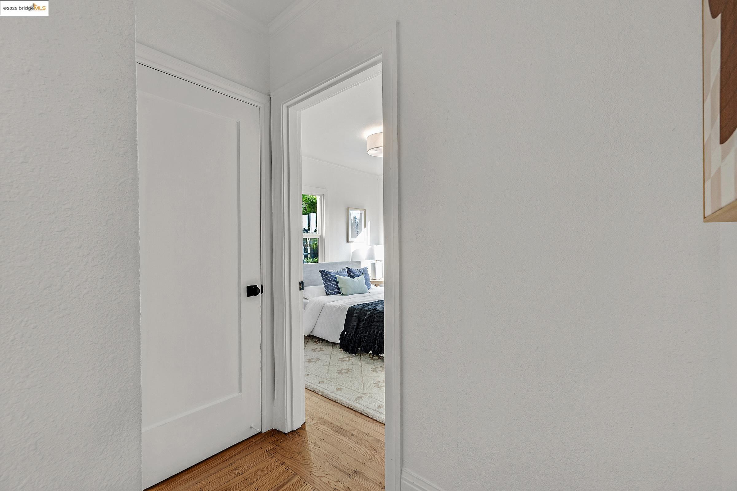 Detail Gallery Image 17 of 59 For 1515 Derby St, Berkeley,  CA 94703 - 4 Beds | 2 Baths