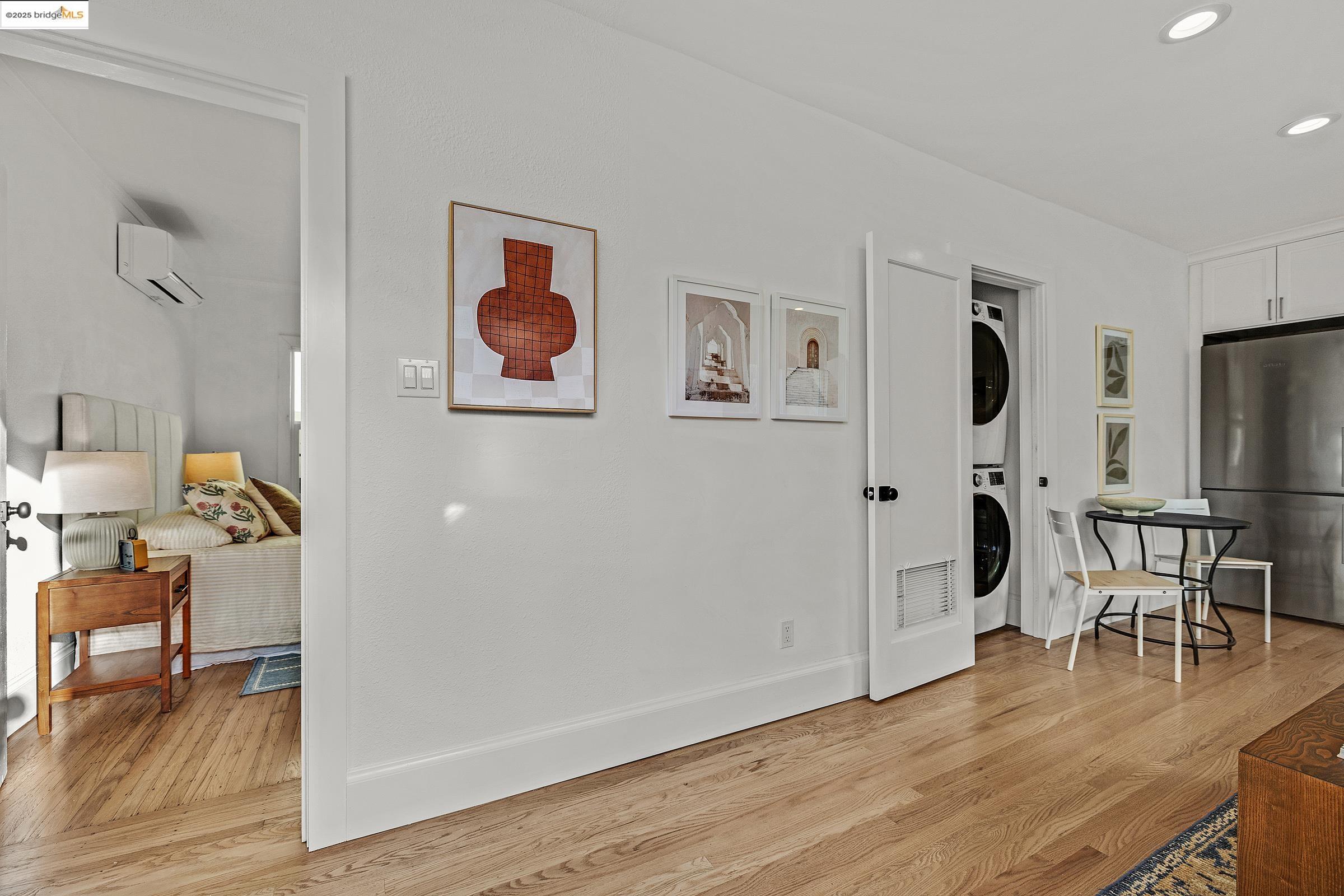 Detail Gallery Image 35 of 59 For 1515 Derby St, Berkeley,  CA 94703 - 4 Beds | 2 Baths