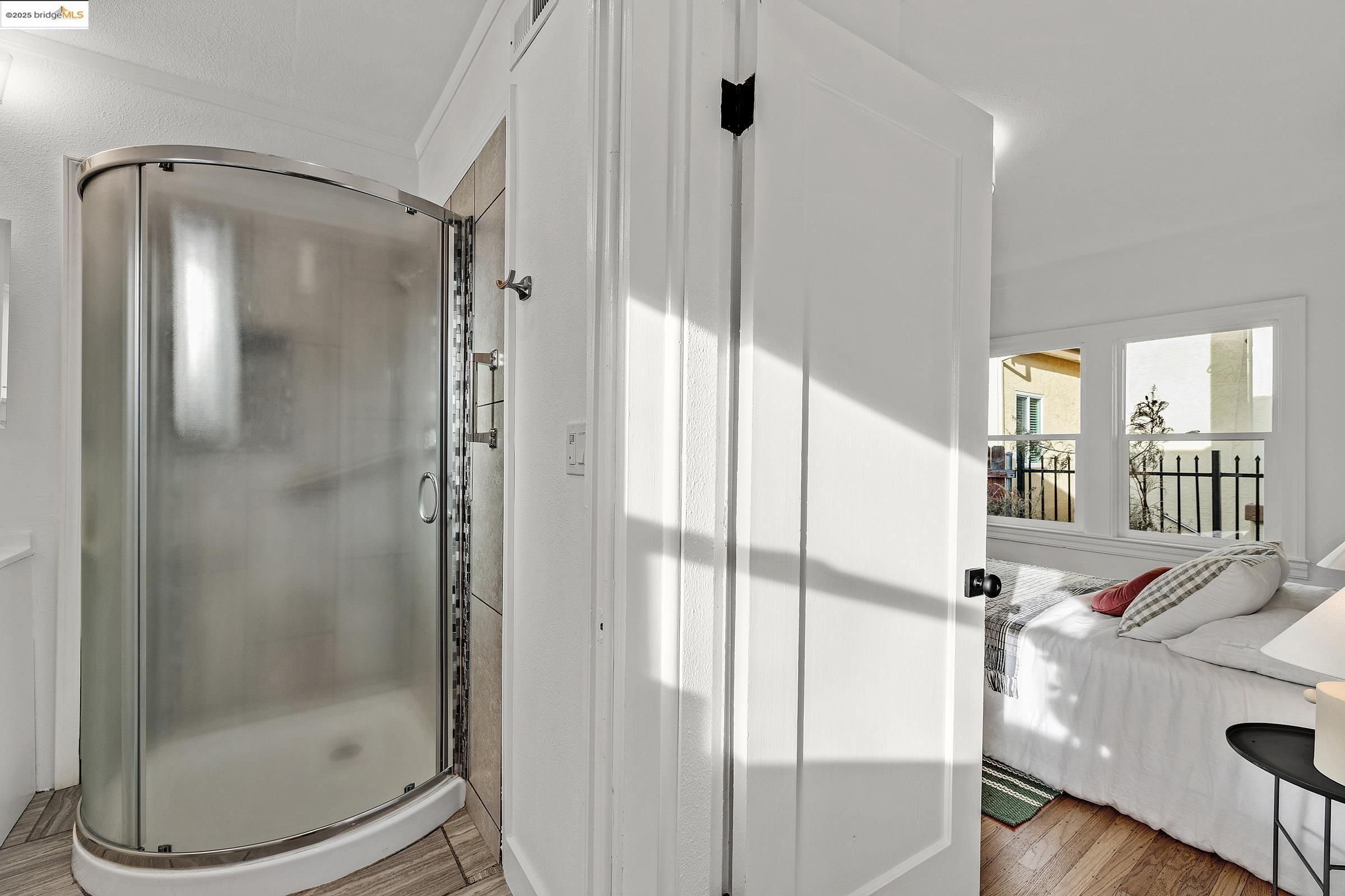 Detail Gallery Image 51 of 59 For 1515 Derby St, Berkeley,  CA 94703 - 4 Beds | 2 Baths