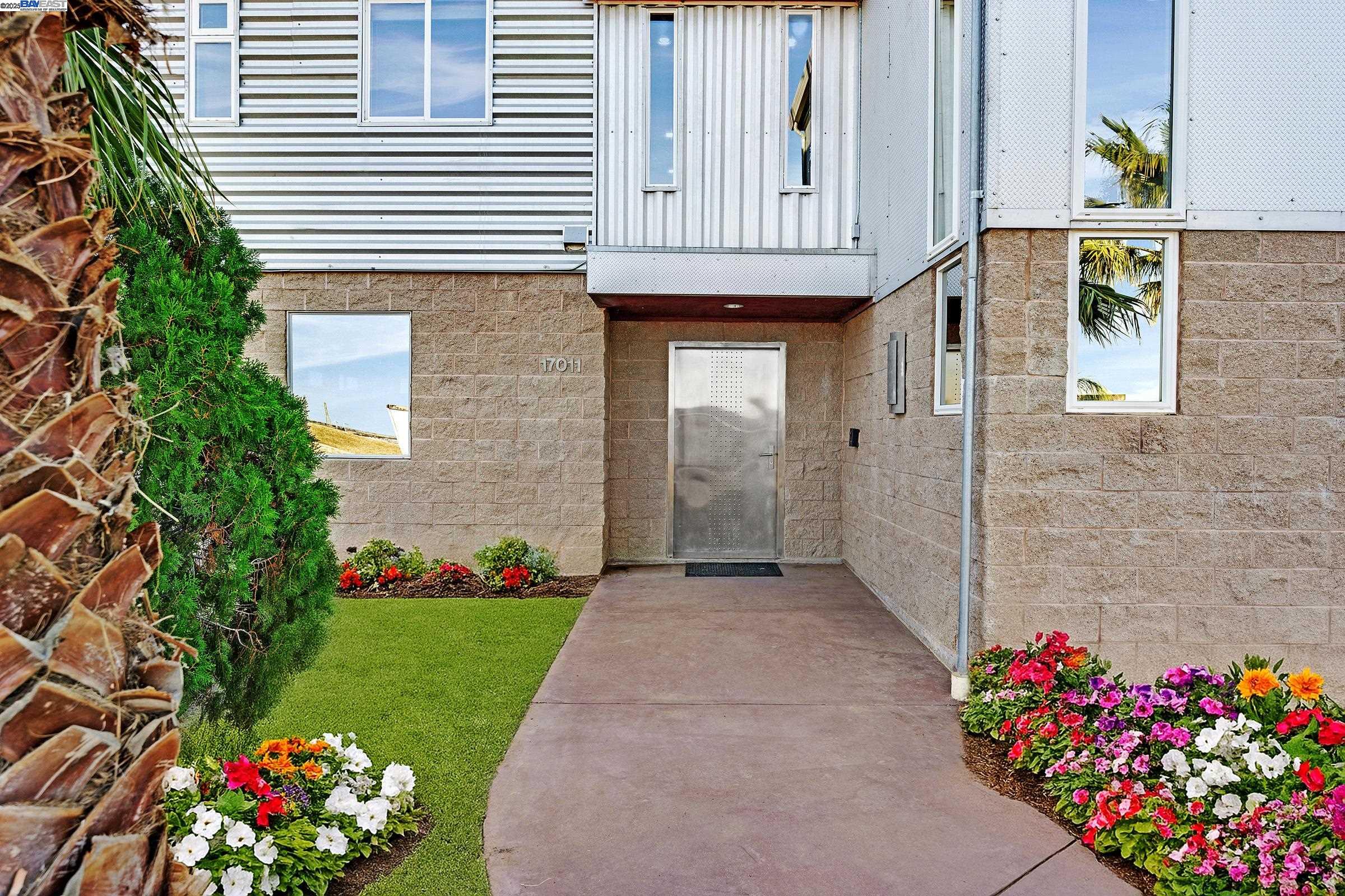 Detail Gallery Image 13 of 51 For 17011 Midway Rd, Tracy,  CA 95377 - 4 Beds | 3 Baths