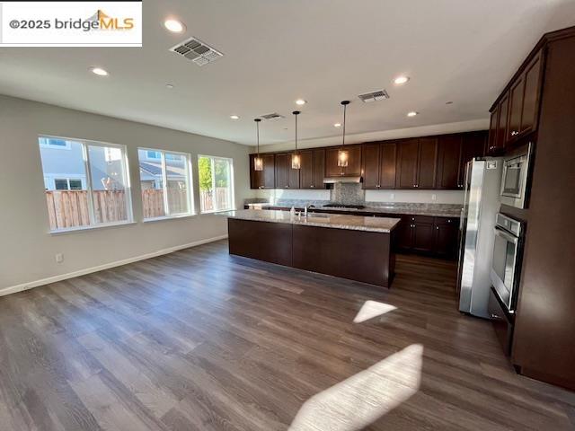 Detail Gallery Image 3 of 18 For 761 Stickney Way, Oakley,  CA 94561 - 5 Beds | 3/1 Baths