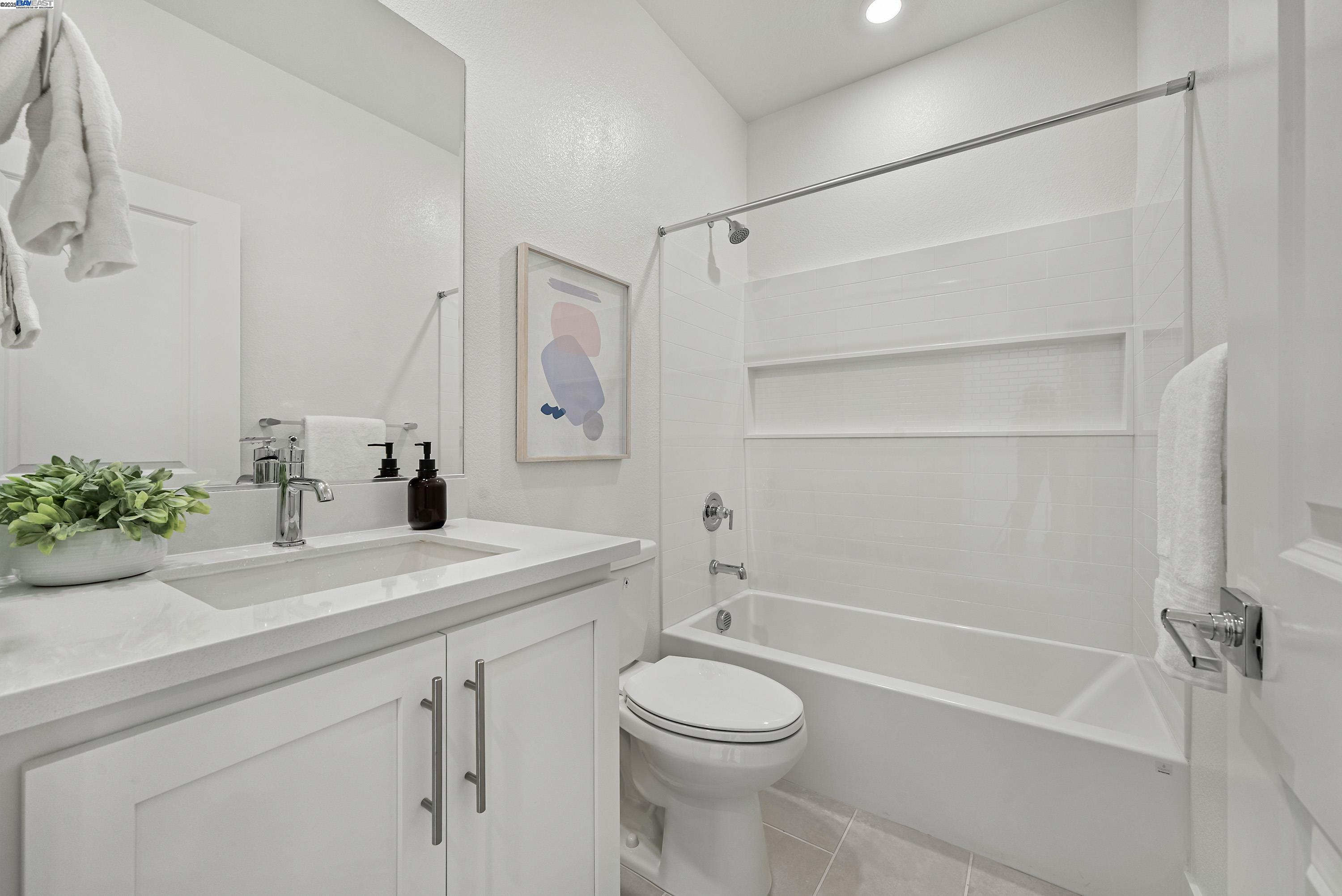 Detail Gallery Image 34 of 58 For 9174 Enterprise Dr, Newark,  CA 94560 - 3 Beds | 3/1 Baths