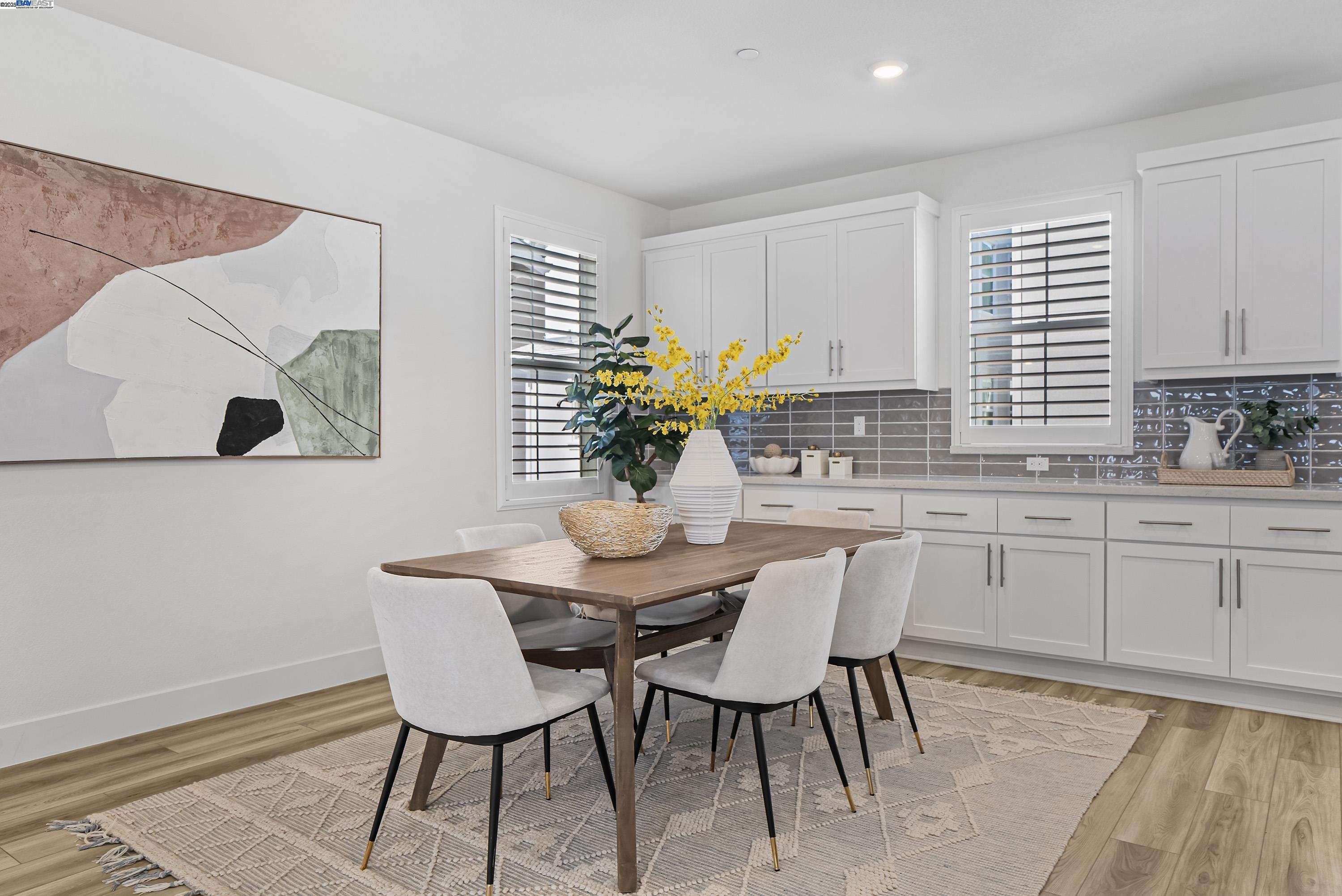 Detail Gallery Image 7 of 58 For 9174 Enterprise Dr, Newark,  CA 94560 - 3 Beds | 3/1 Baths