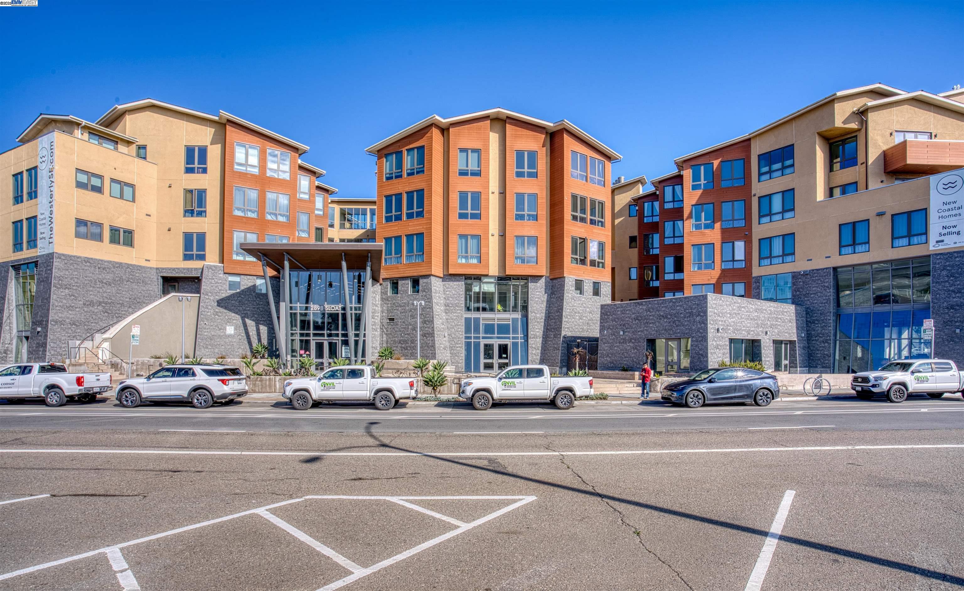 Detail Gallery Image 11 of 60 For 3535 Wawona St #431,  San Francisco,  CA 94116 - 2 Beds | 2 Baths