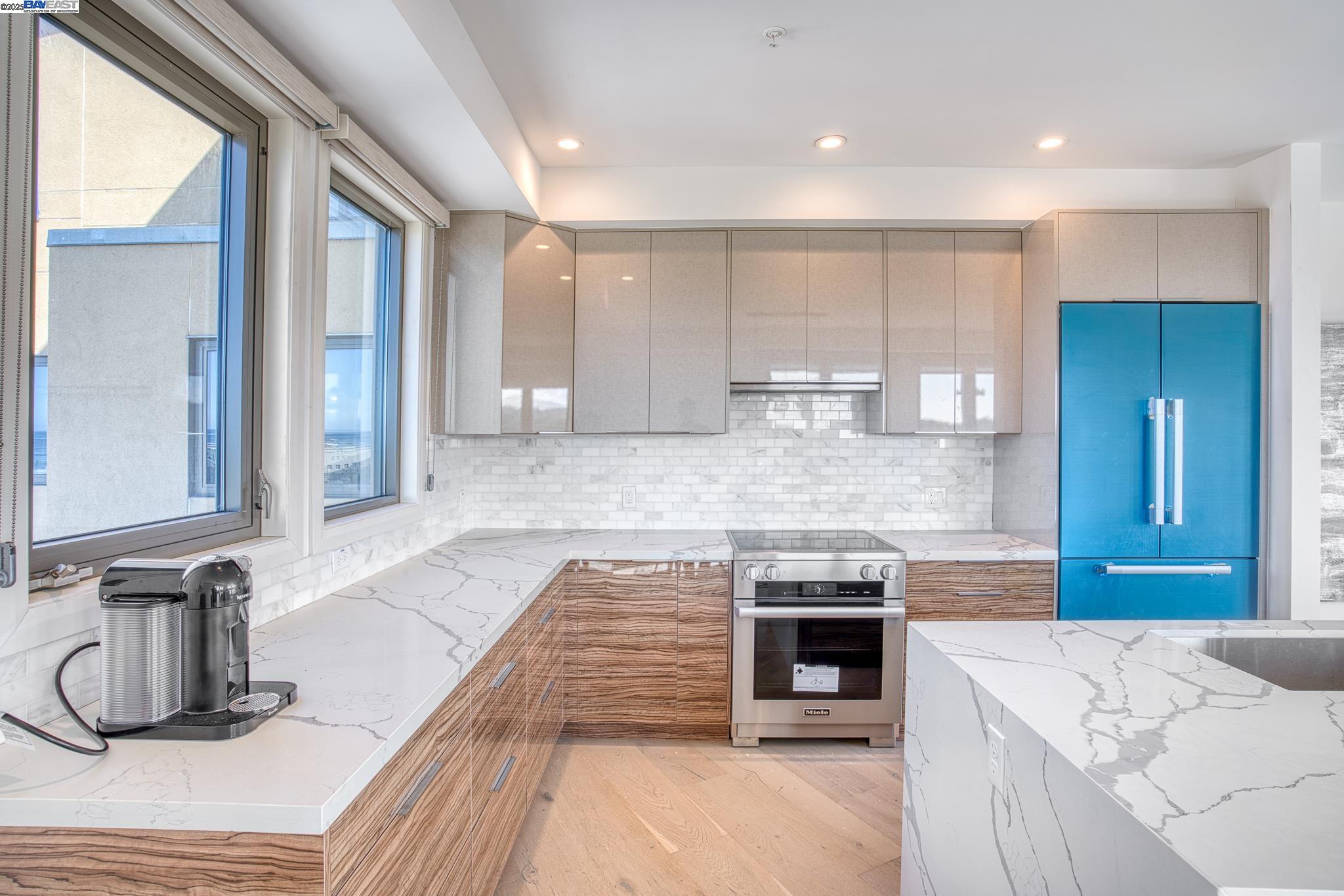 Detail Gallery Image 36 of 60 For 3535 Wawona St #431,  San Francisco,  CA 94116 - 2 Beds | 2 Baths