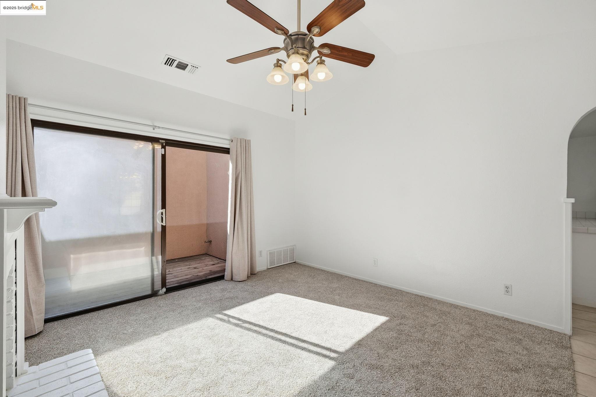 Detail Gallery Image 11 of 40 For 5210 Martin St, Oakley,  CA 94561 - 3 Beds | 2 Baths