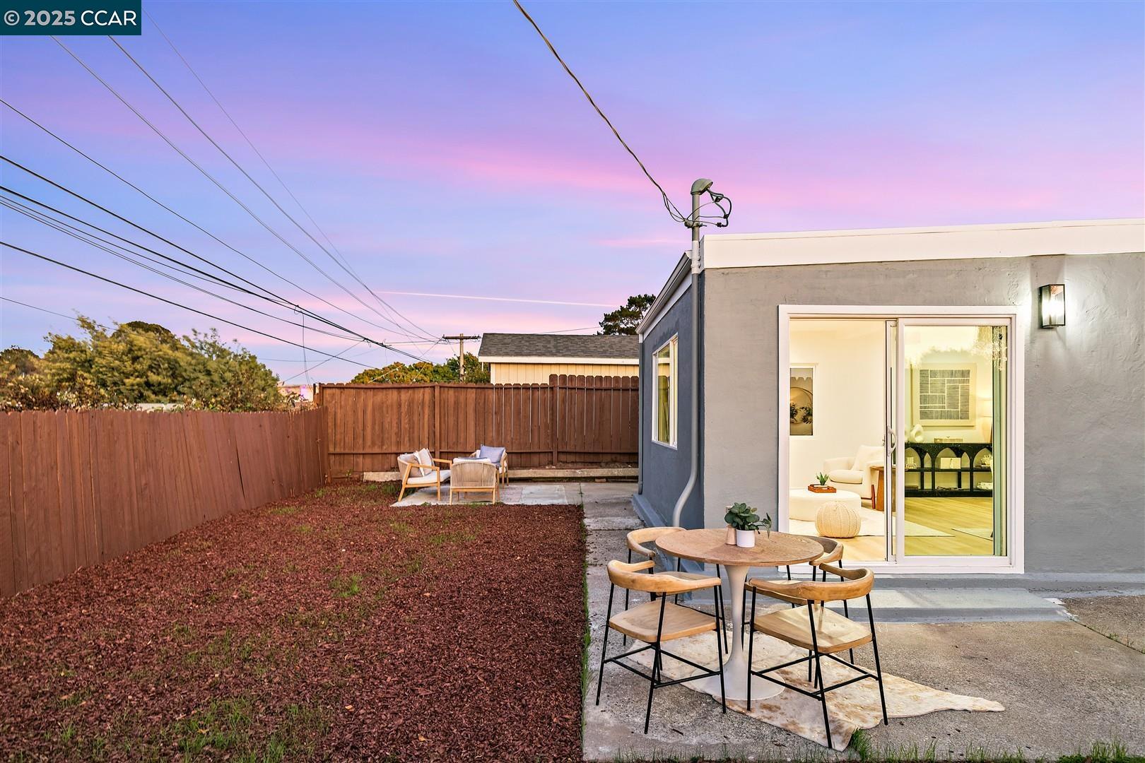 Detail Gallery Image 30 of 38 For 2981 Gilma Dr, Richmond,  CA 94806 - 3 Beds | 2 Baths