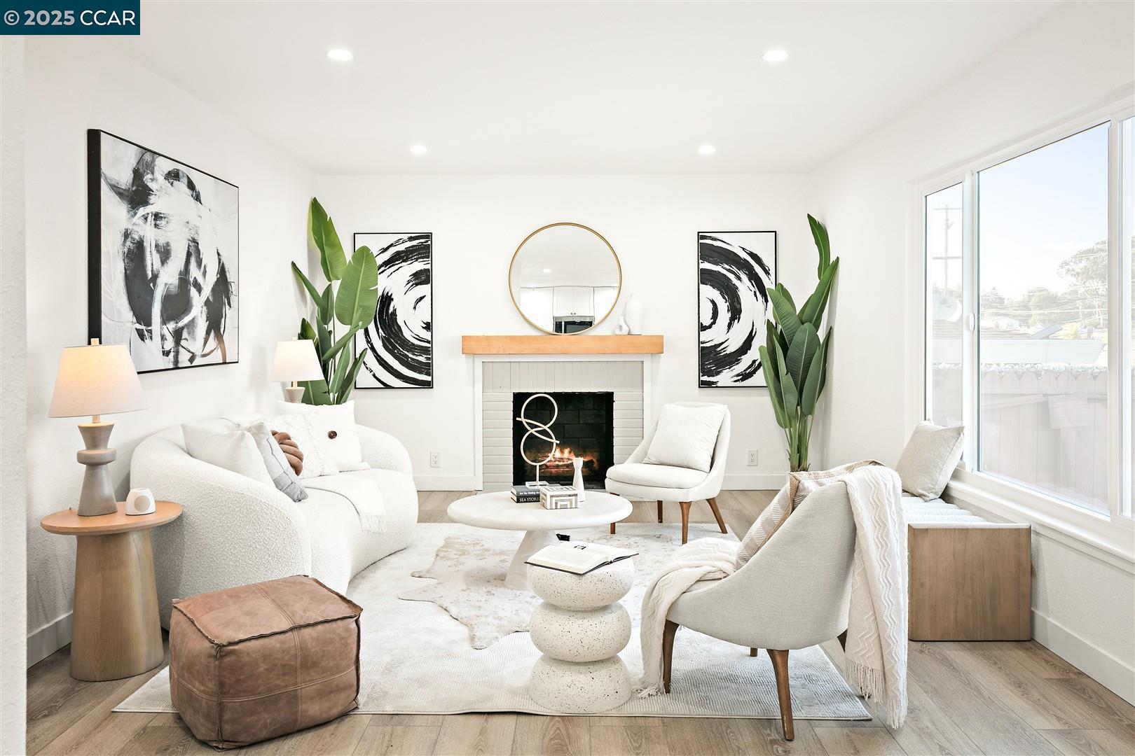 Detail Gallery Image 6 of 38 For 2981 Gilma Dr, Richmond,  CA 94806 - 3 Beds | 2 Baths