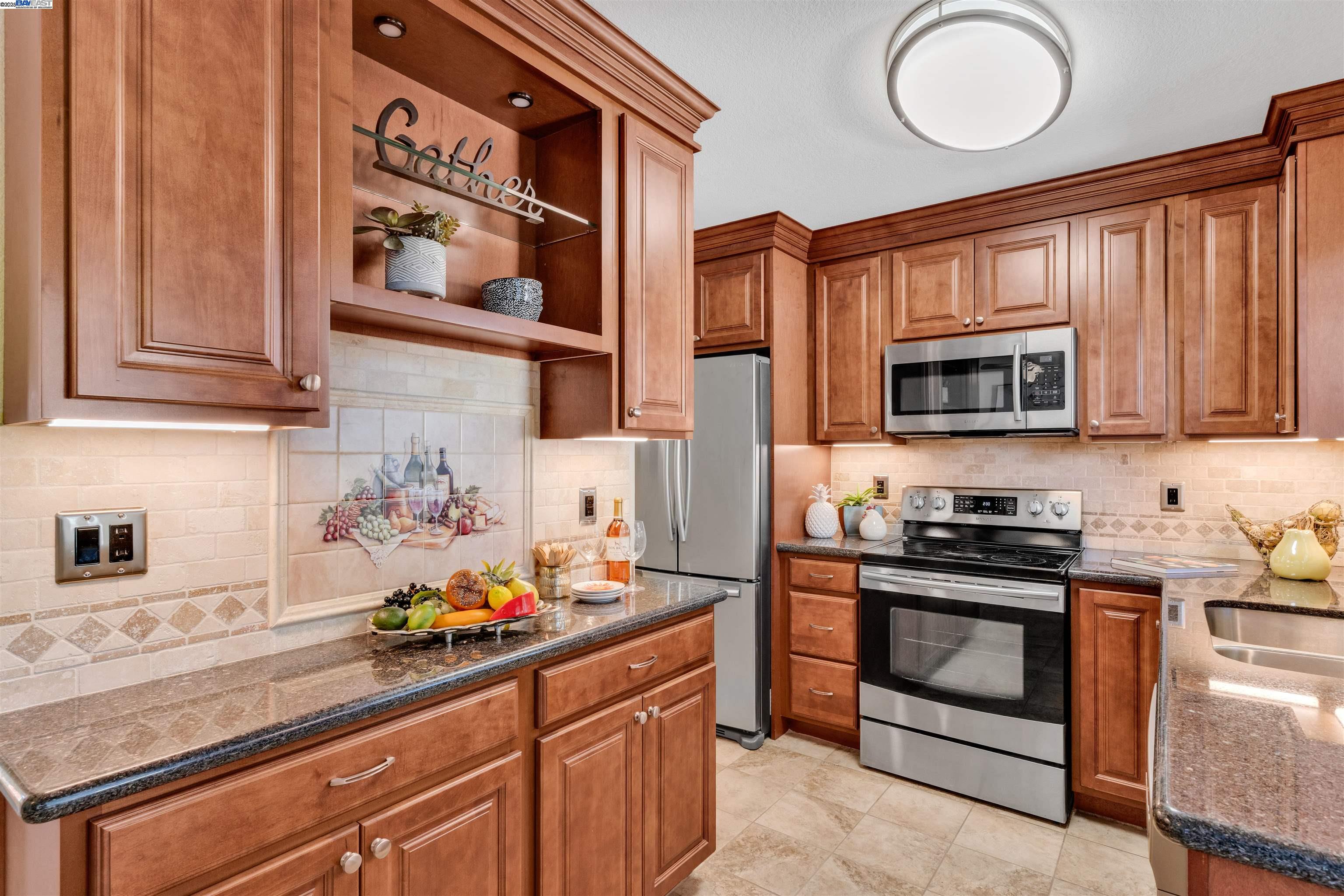 Photo #16: 41116192 Listing: Photo #16