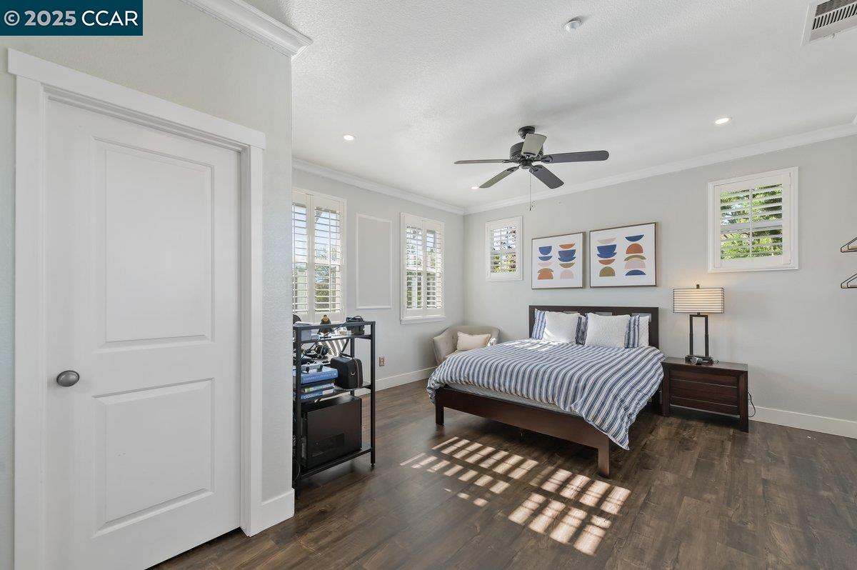 Detail Gallery Image 26 of 37 For 5656 Stockton Loop, Livermore,  CA 94550 - 5 Beds | 4 Baths