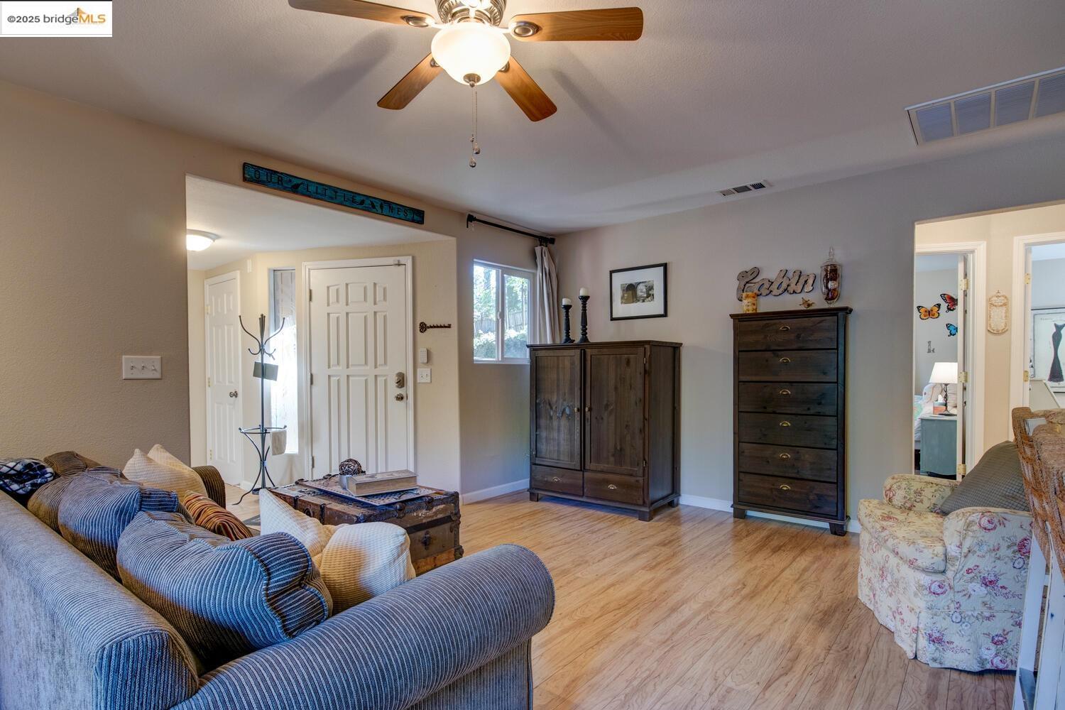 Detail Gallery Image 8 of 50 For 23312 Tanager Drive, Twain Harte,  CA 95383 - 3 Beds | 2 Baths