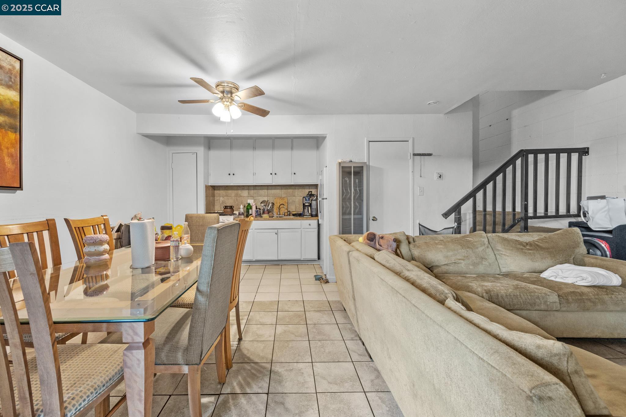 Detail Gallery Image 3 of 24 For 1128 Marilyn, Concord,  CA 94518 - – Beds | – Baths