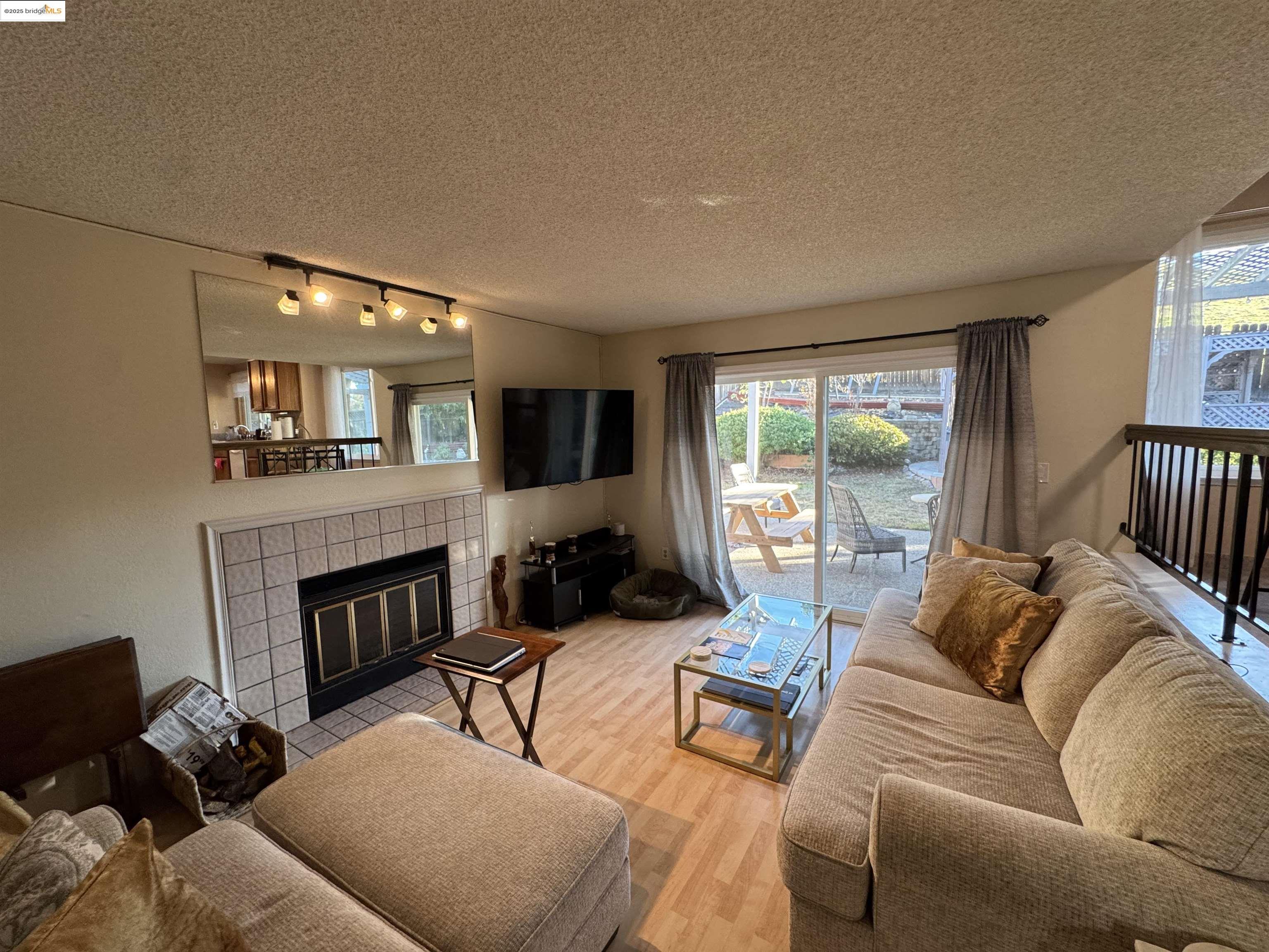 Detail Gallery Image 26 of 57 For 3124 Sunflower Drive, Antioch,  CA 94531 - 5 Beds | 2/1 Baths