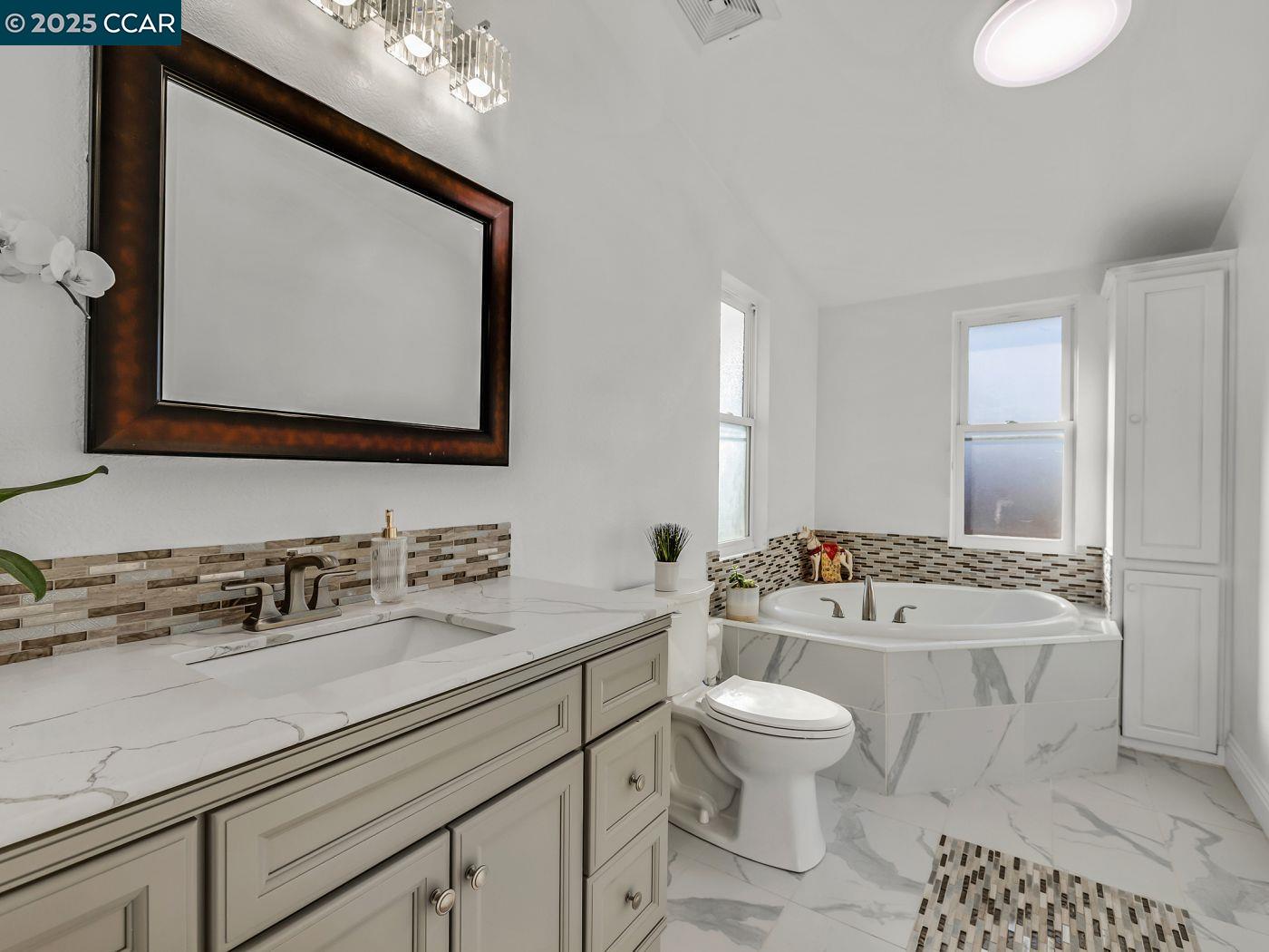 Detail Gallery Image 9 of 35 For 4169 Knightsen Ave, Oakley,  CA 94561 - 3 Beds | 2 Baths