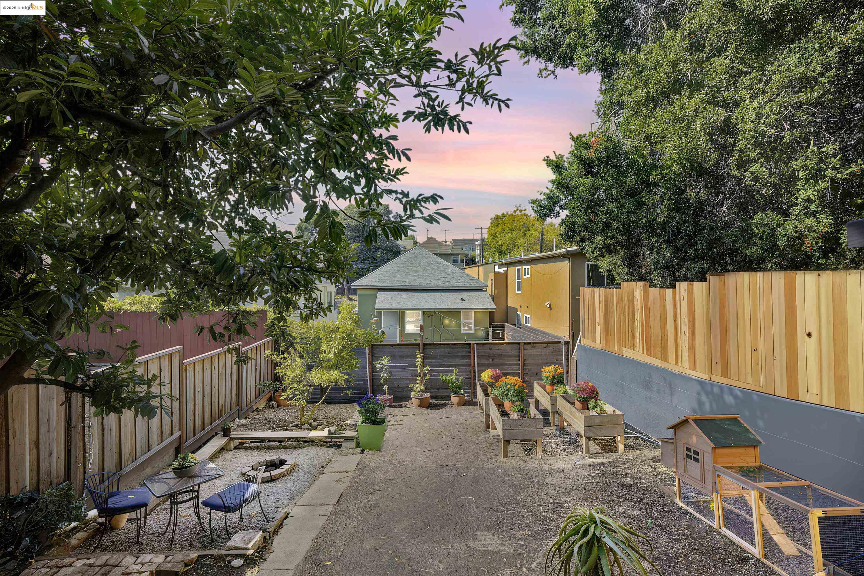 Detail Gallery Image 34 of 45 For 243 Oakland Ave, Oakland,  CA 94611 - – Beds | – Baths