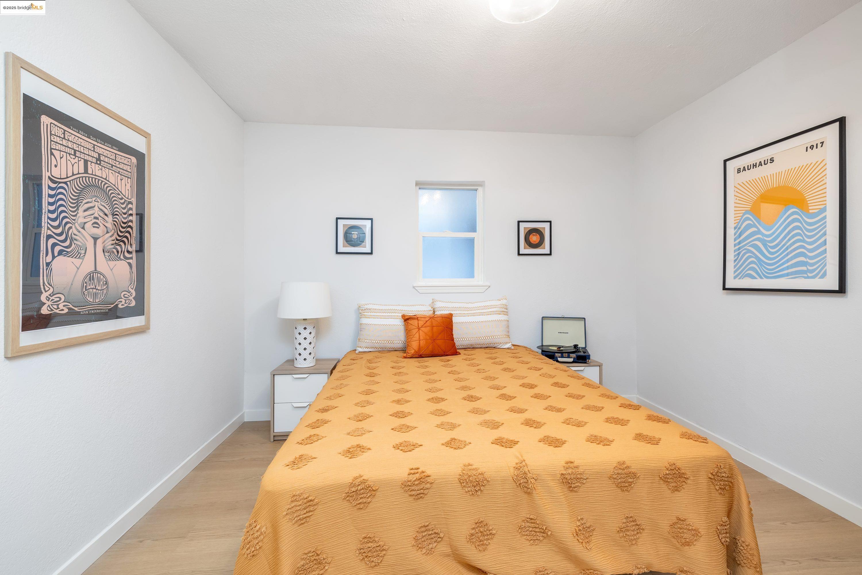 Detail Gallery Image 9 of 45 For 243 Oakland Ave, Oakland,  CA 94611 - – Beds | – Baths