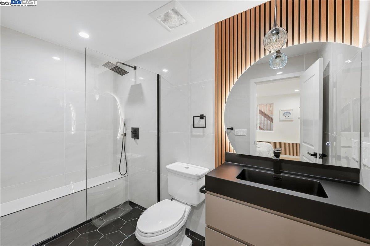 Detail Gallery Image 47 of 60 For 274 Montana St, San Francisco,  CA 94112 - 4 Beds | 4 Baths