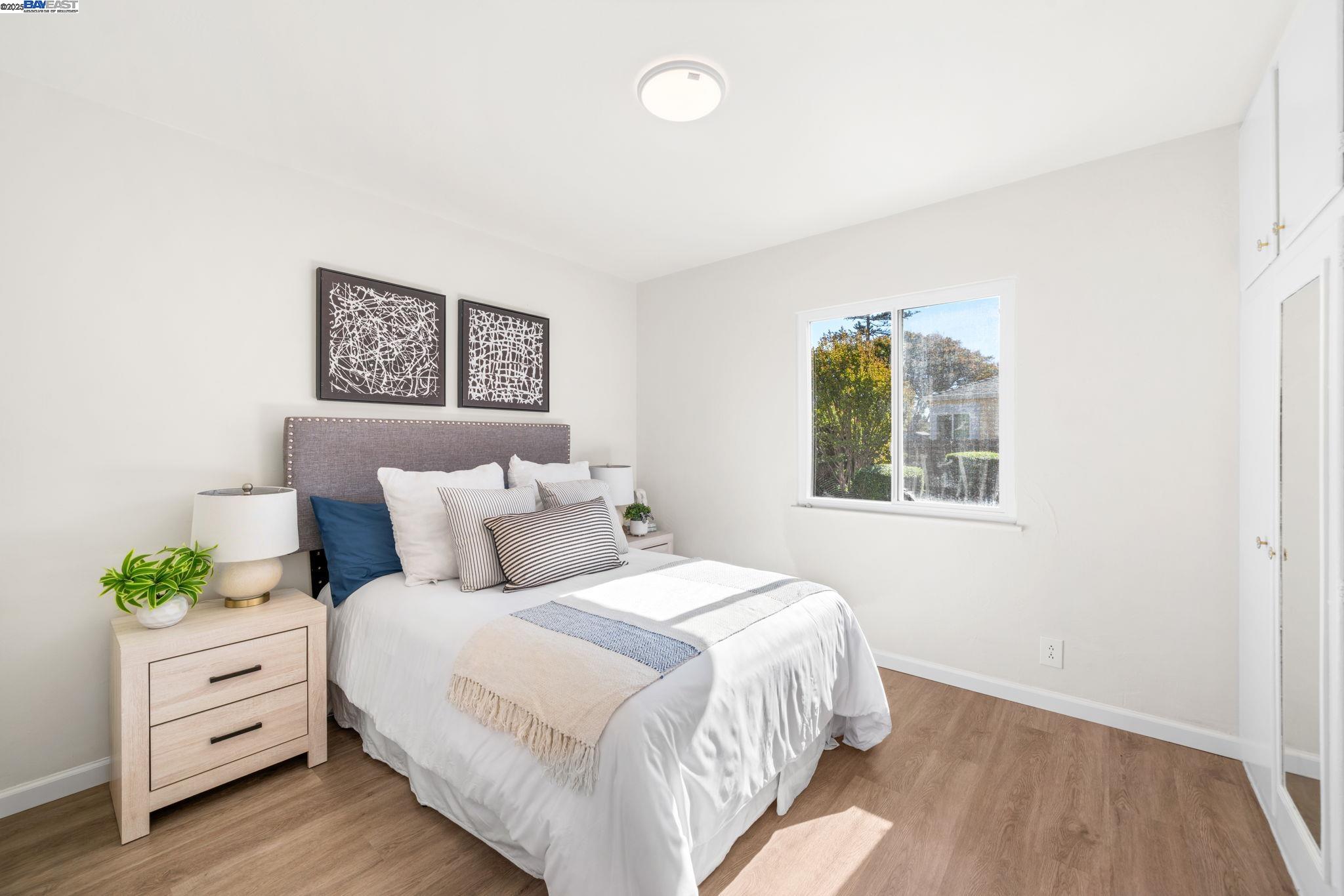 Detail Gallery Image 13 of 25 For 1266 via El Monte, San Lorenzo,  CA 94580 - 3 Beds | 1 Baths