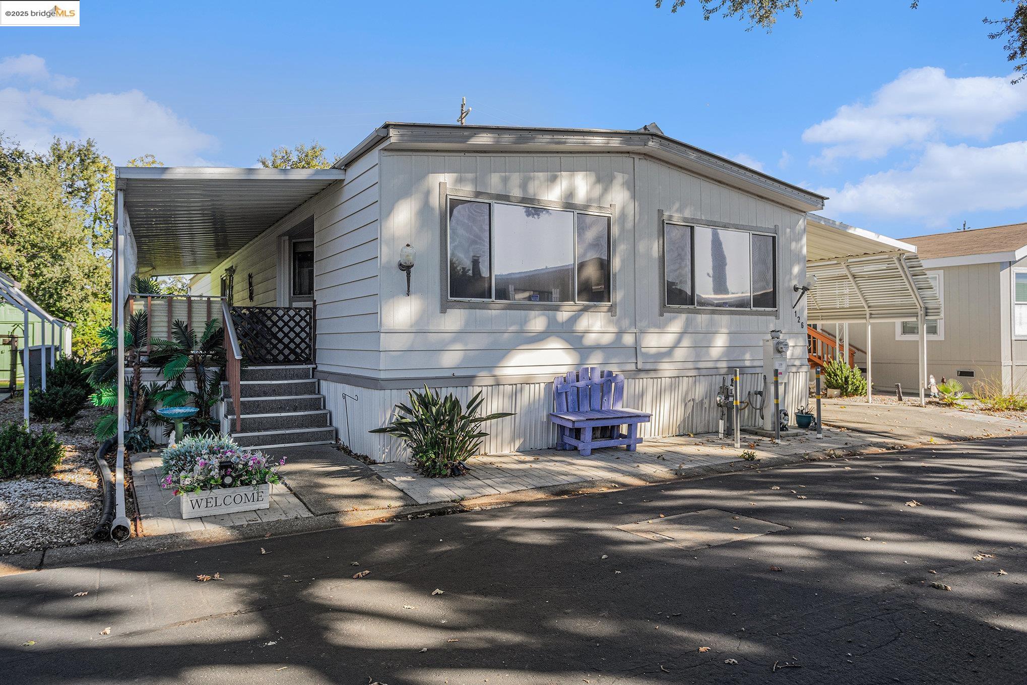 Detail Gallery Image 4 of 31 For 1597 Alamo Drive #126,  Vacaville,  CA 95687 - 2 Beds | 2 Baths