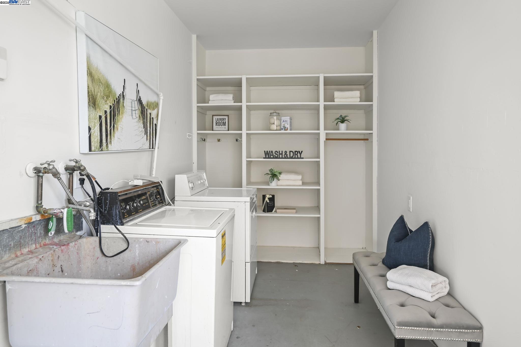 Detail Gallery Image 16 of 34 For 1732 Elmhurst Lane, Concord,  CA 94521 - 4 Beds | 2 Baths