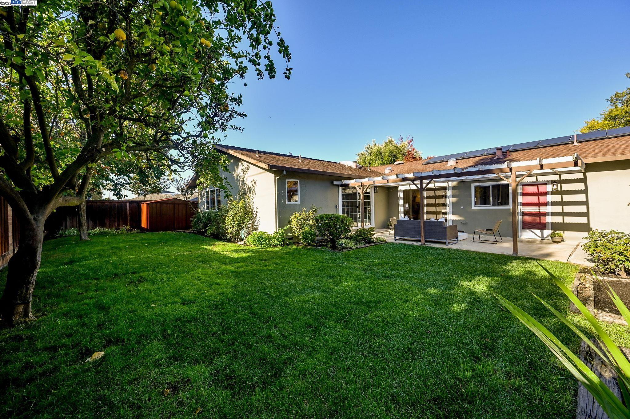 Detail Gallery Image 29 of 34 For 1732 Elmhurst Lane, Concord,  CA 94521 - 4 Beds | 2 Baths