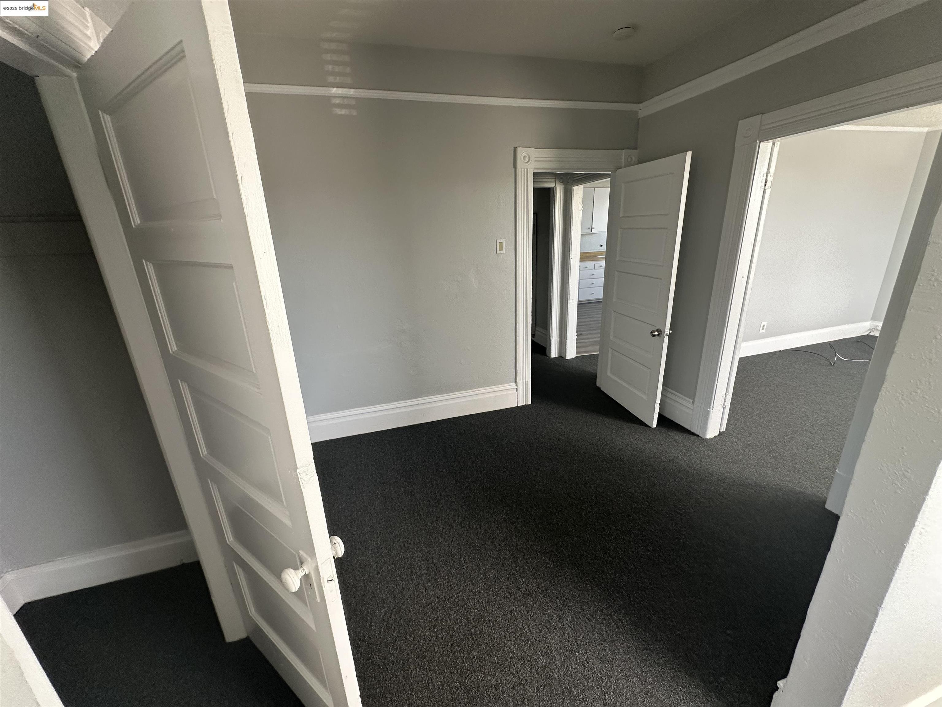 Detail Gallery Image 10 of 16 For 814 York St., Vallejo,  CA 94590 - – Beds | – Baths