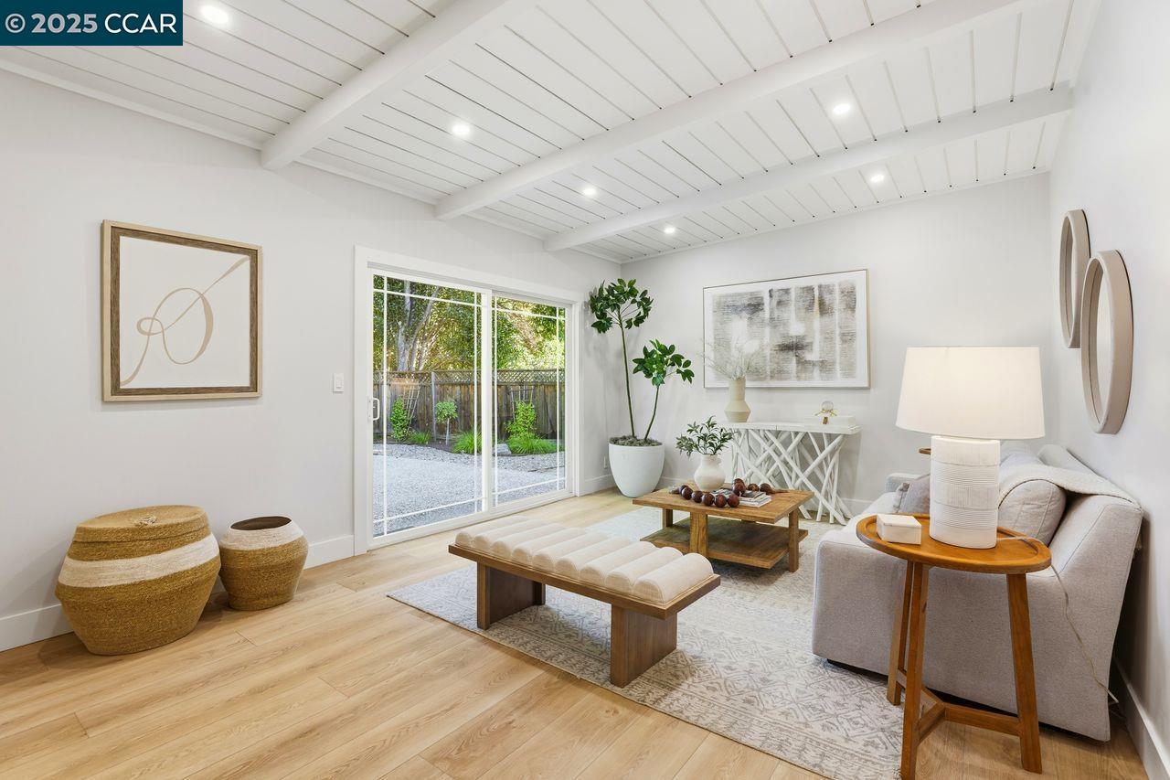 Detail Gallery Image 2 of 19 For 120 Paraiso Dr, Danville,  CA 94526 - 4 Beds | 2/1 Baths