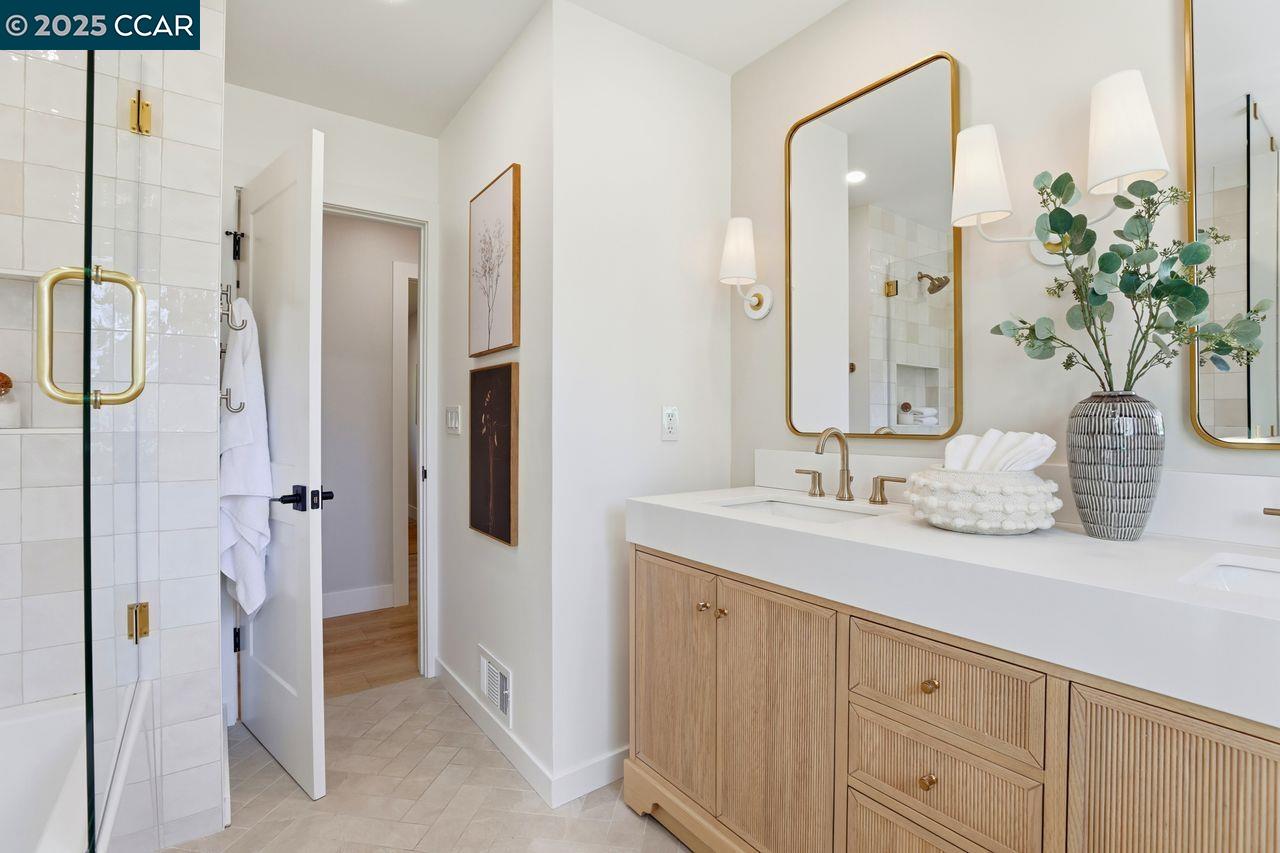 Detail Gallery Image 11 of 19 For 120 Paraiso Dr, Danville,  CA 94526 - 4 Beds | 2/1 Baths