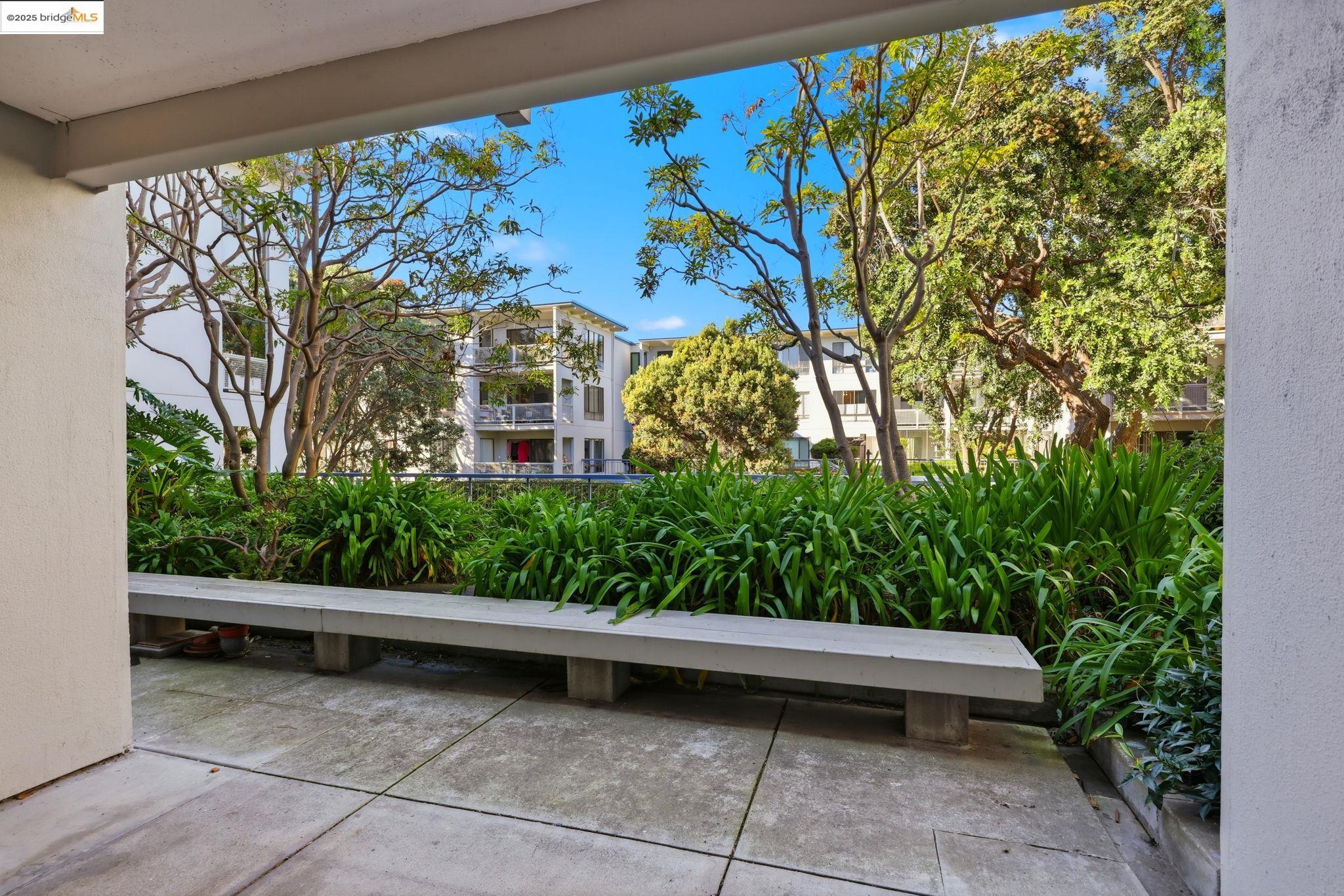 Detail Gallery Image 20 of 28 For 4 Admiral Drive #226,  Emeryville,  CA 94608 - 1 Beds | 1 Baths