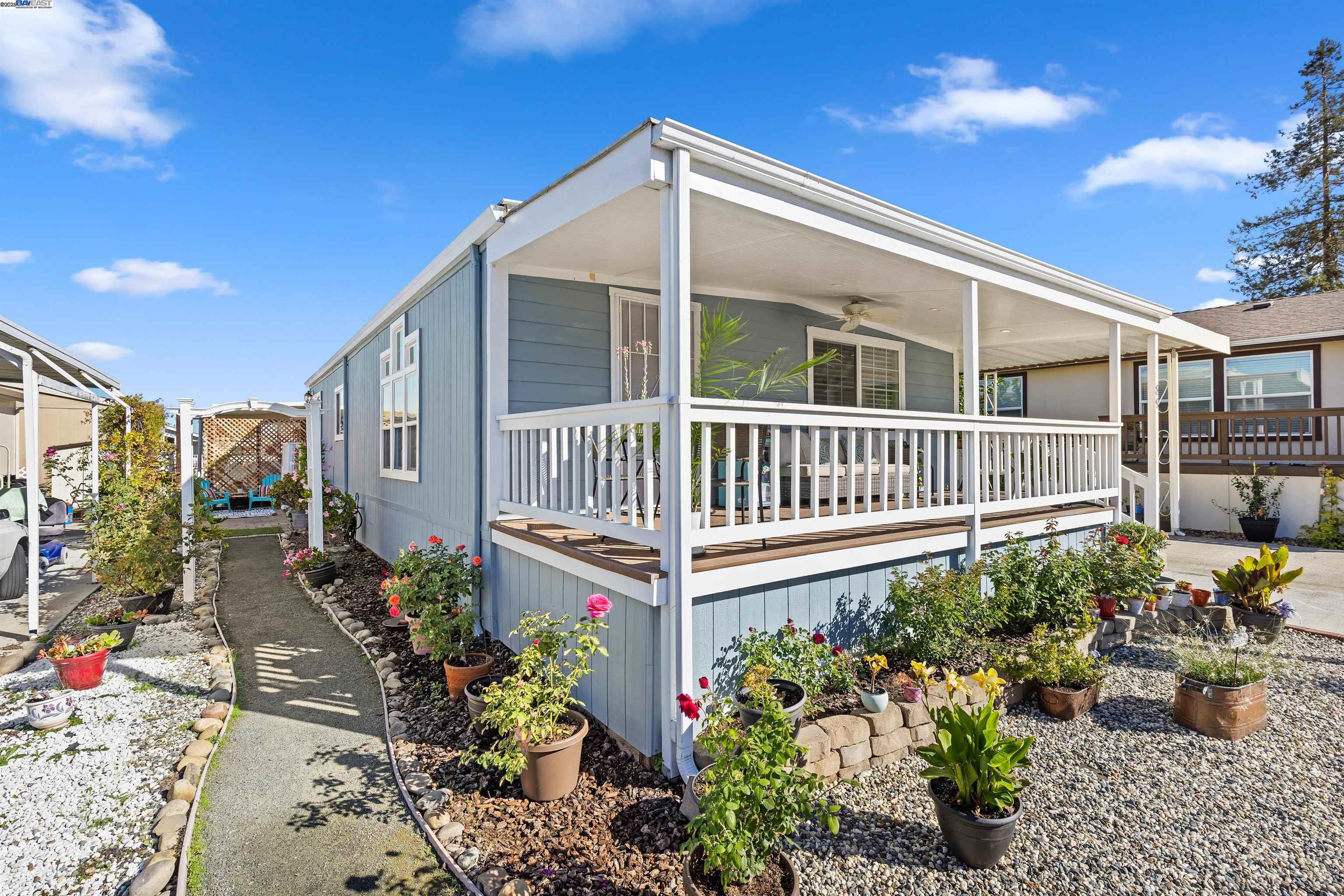 Detail Gallery Image 5 of 42 For 3263 Vineyard Ave #89,  Pleasanton,  CA 94566 - 2 Beds | 2 Baths