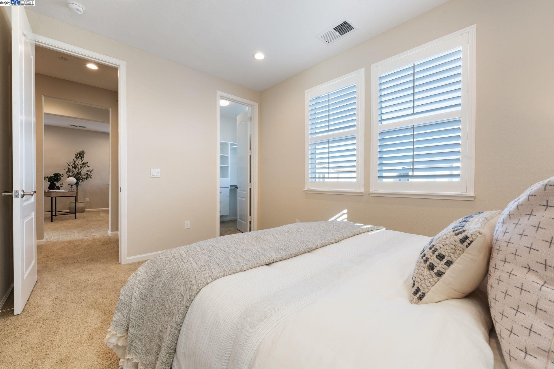 Detail Gallery Image 28 of 43 For 2075 Rovello Loop, Livermore,  CA 94550 - 3 Beds | 3 Baths