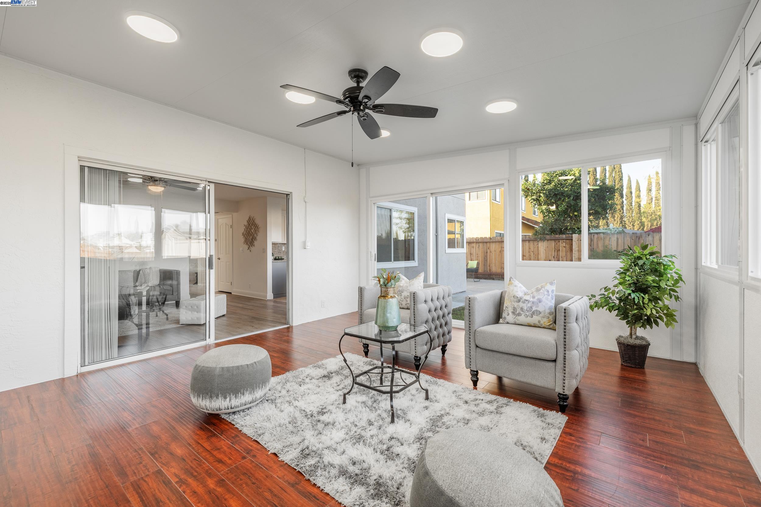 Detail Gallery Image 12 of 37 For 1841 Summertime Dr, Tracy,  CA 95376 - 5 Beds | 3 Baths