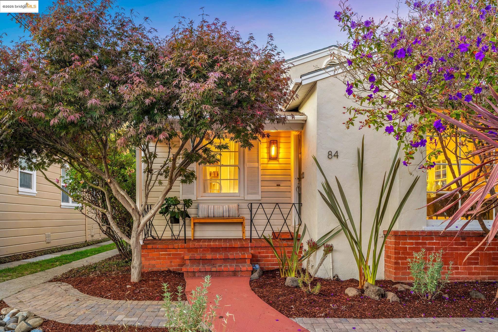 Detail Gallery Image 2 of 60 For 84 Begier Ave, San Leandro,  CA 94577 - 2 Beds | 1 Baths