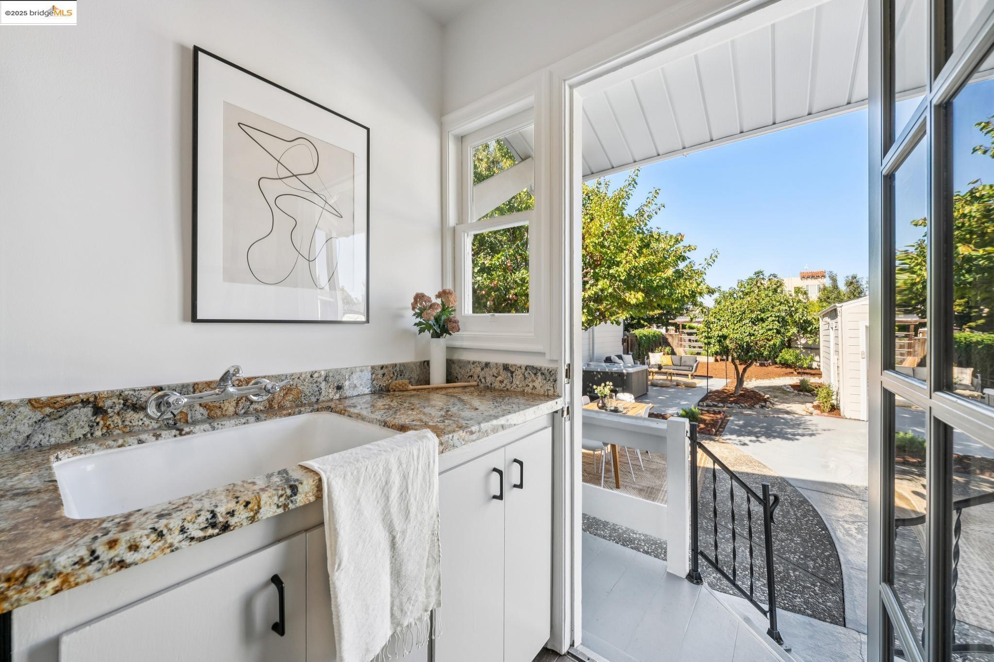 Detail Gallery Image 24 of 60 For 84 Begier Ave, San Leandro,  CA 94577 - 2 Beds | 1 Baths